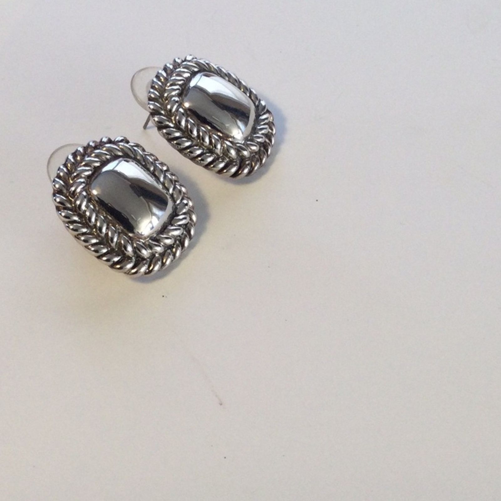Other Vintage Silver Tone Double Rope Band Friction Back Earrings Size ONE SIZE - 14 Thumbnail