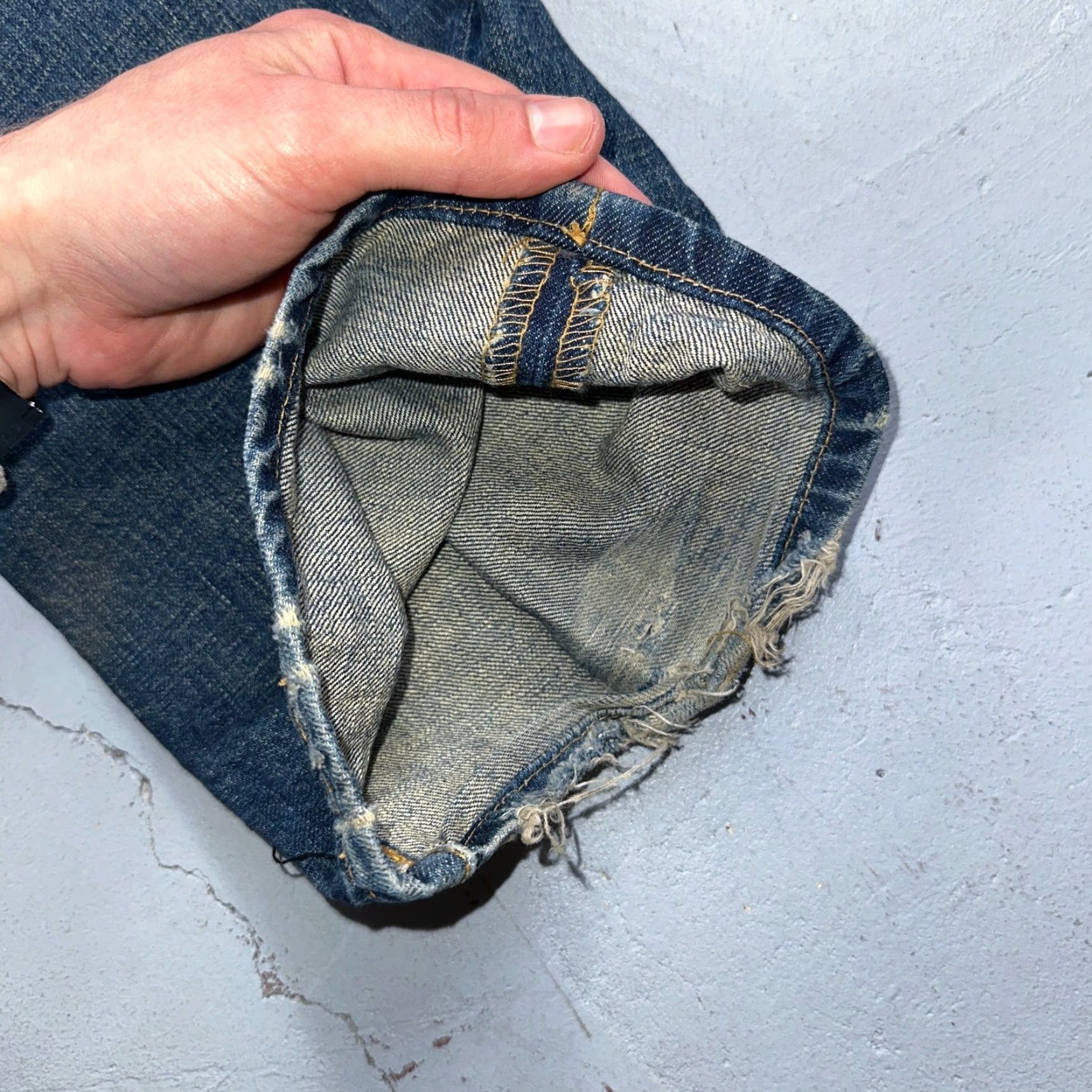 Levi's Levi's 501 Jeans Vintage 90s Straight Leg Levis 501 Denim Jeans 34x34 Men 34 Blue Regular Mid Rise 90s Theme Size US 34 / EU 50 - 6 Thumbnail
