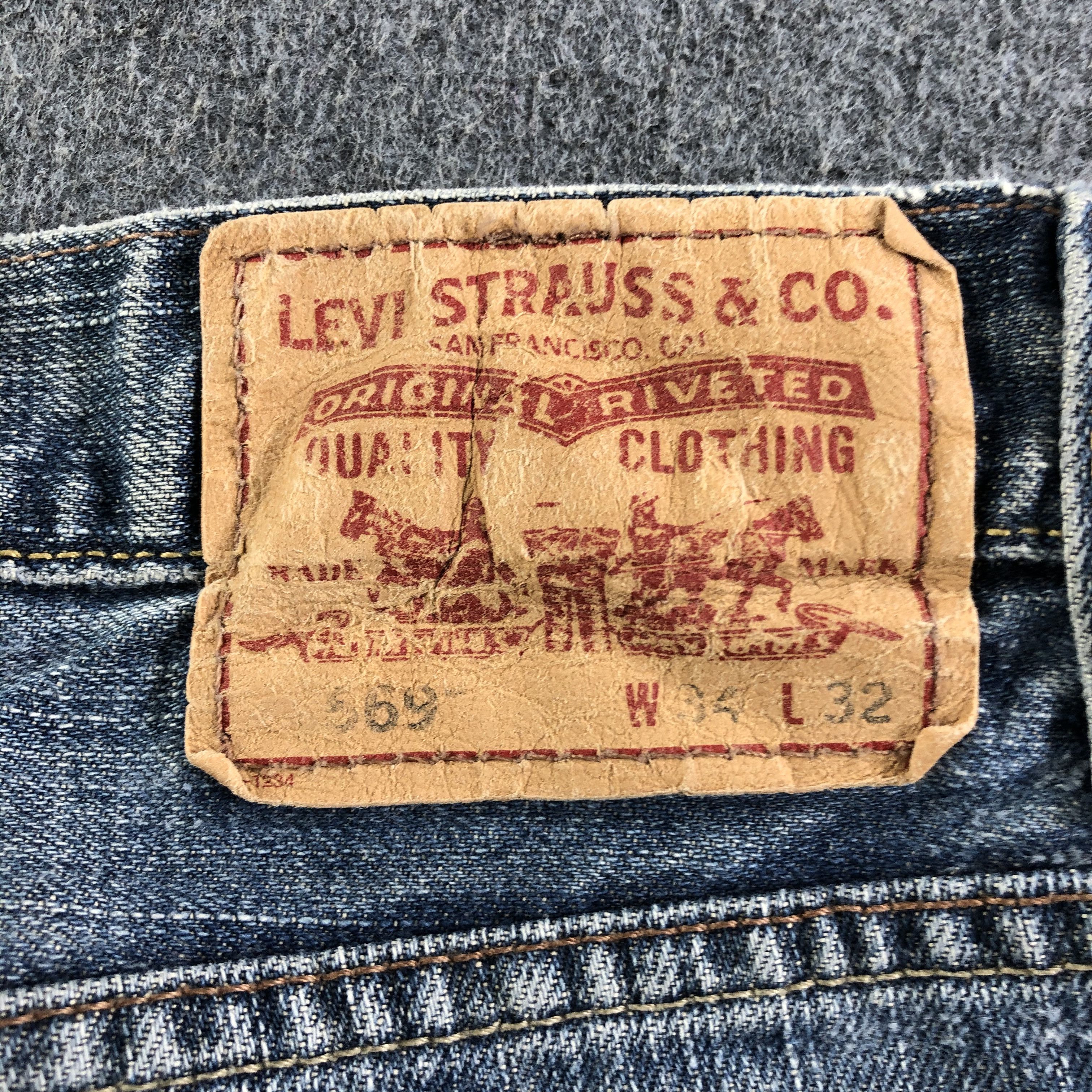 Levi's × Vintage Vintage Blue Wash Levis 569 Jeans-J3322 Size US 35 - 5 Thumbnail