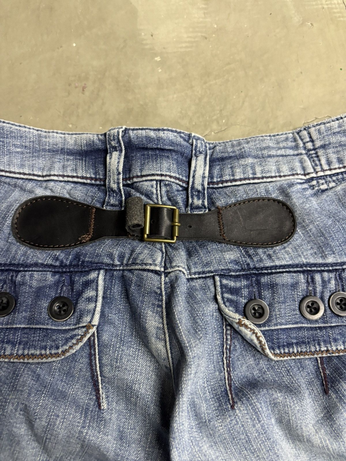 Marithe + Francois Girbaud Vintage Buckle Back Marithe+Francois Girbaud Y2K Capri Jeans Size US 28 / EU 44 - 15 Thumbnail