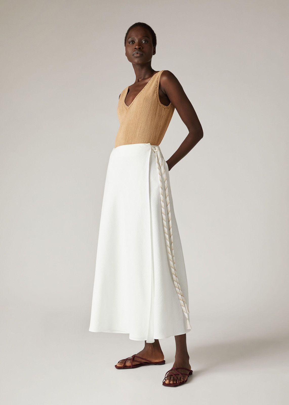 Loro Piana o1srvl11e0424 Skirt in White Size 27" / US 4 / IT 40 - 2 Thumbnail