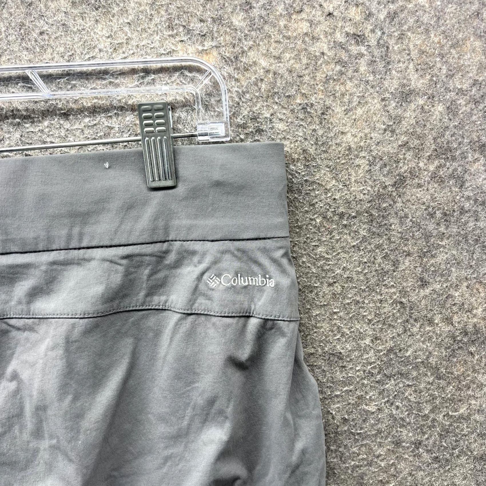 Vintage Columbia Pants Womens Medium Gray Cargo Tapered Leg Drawstring Hiking Outdoor Size 32" / US 10 / IT 46 - 3 Thumbnail