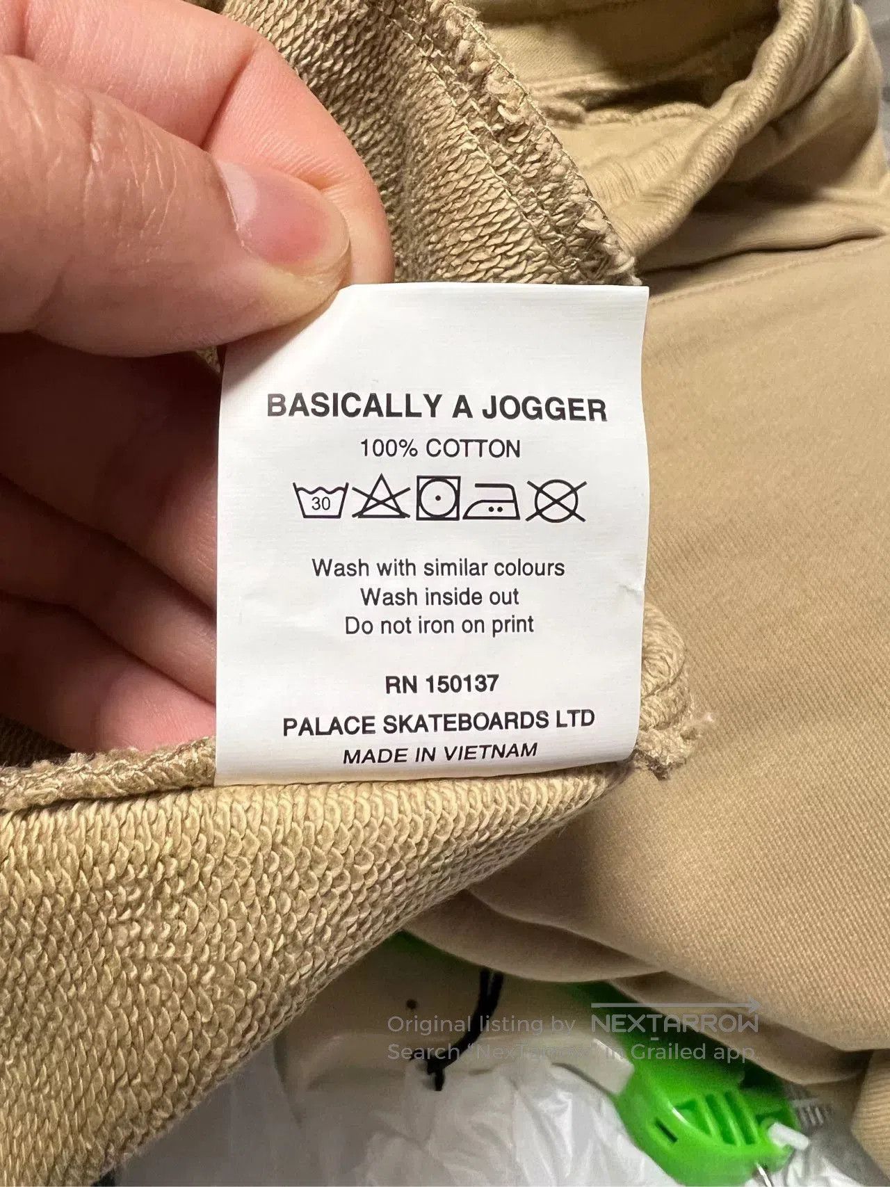 Palace Palace Small Logo Jogger Pants. Size US 26 / EU 42 - 5 Thumbnail