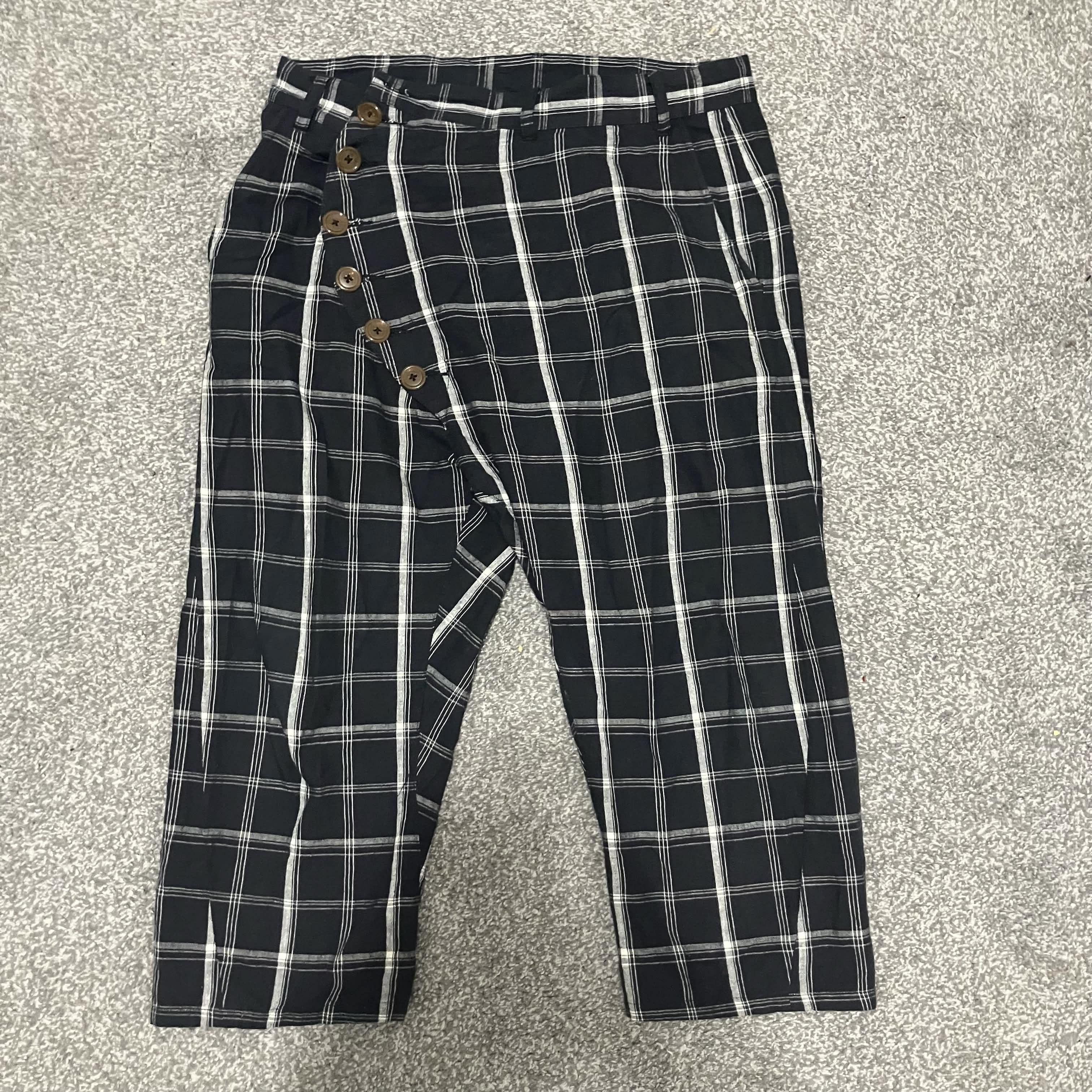 Vivienne Westwood RARE Viviene Westwood Plaid Button Capris Size US 28 / EU 44 - 1 Thumbnail