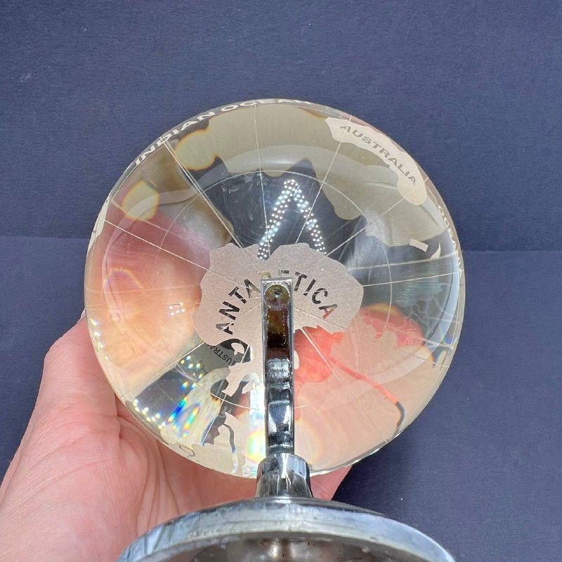 Vintage 1600g Vintage Crystal Glass Globe Sphere Etched World Map Size ONE SIZE - 6 Thumbnail
