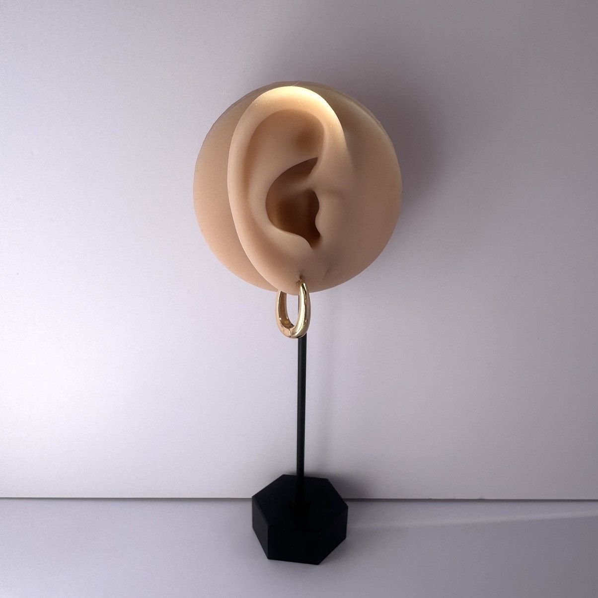 Designer Small Oval Gold Hoop Earrings for Women Size ONE SIZE - 5 Thumbnail