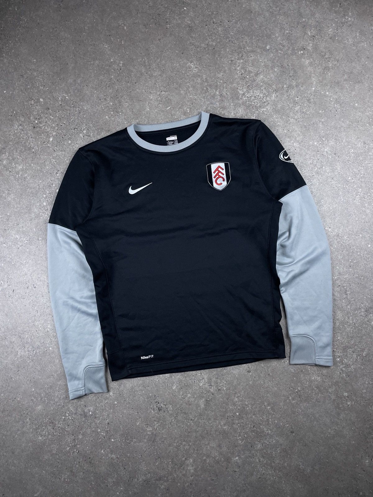 Nike Nike fulham vintage 00s blokecore football soccer sweatshirt Size US S / EU 44-46 / 1 - 1 Thumbnail