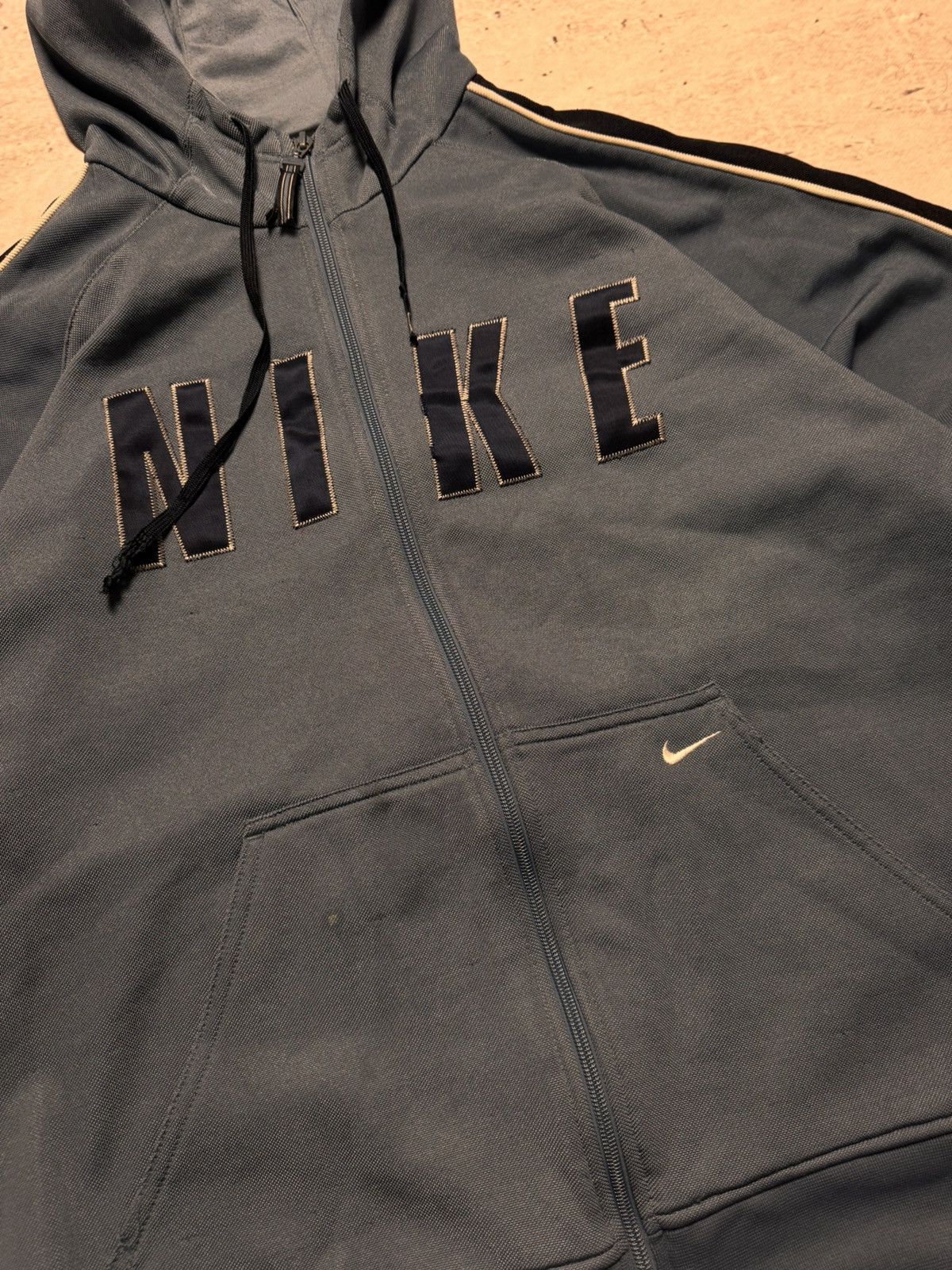 Nike × Vintage NIKE VINTAGE CENTER LOGO OVERSIZE BOXY ZIP HOODIE Size US L / EU 52-54 / 3 - 4 Thumbnail
