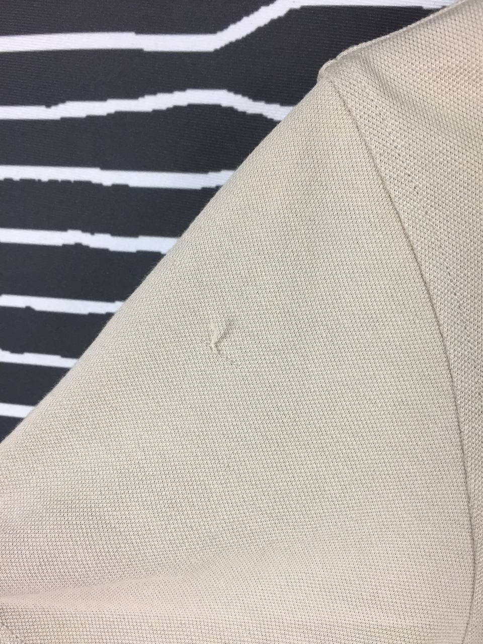 Uniqlo Uniqlo Beige Short Sleeve Button-Down Polo Shirt Size S Size US S / EU 44-46 / 1 - 5 Thumbnail