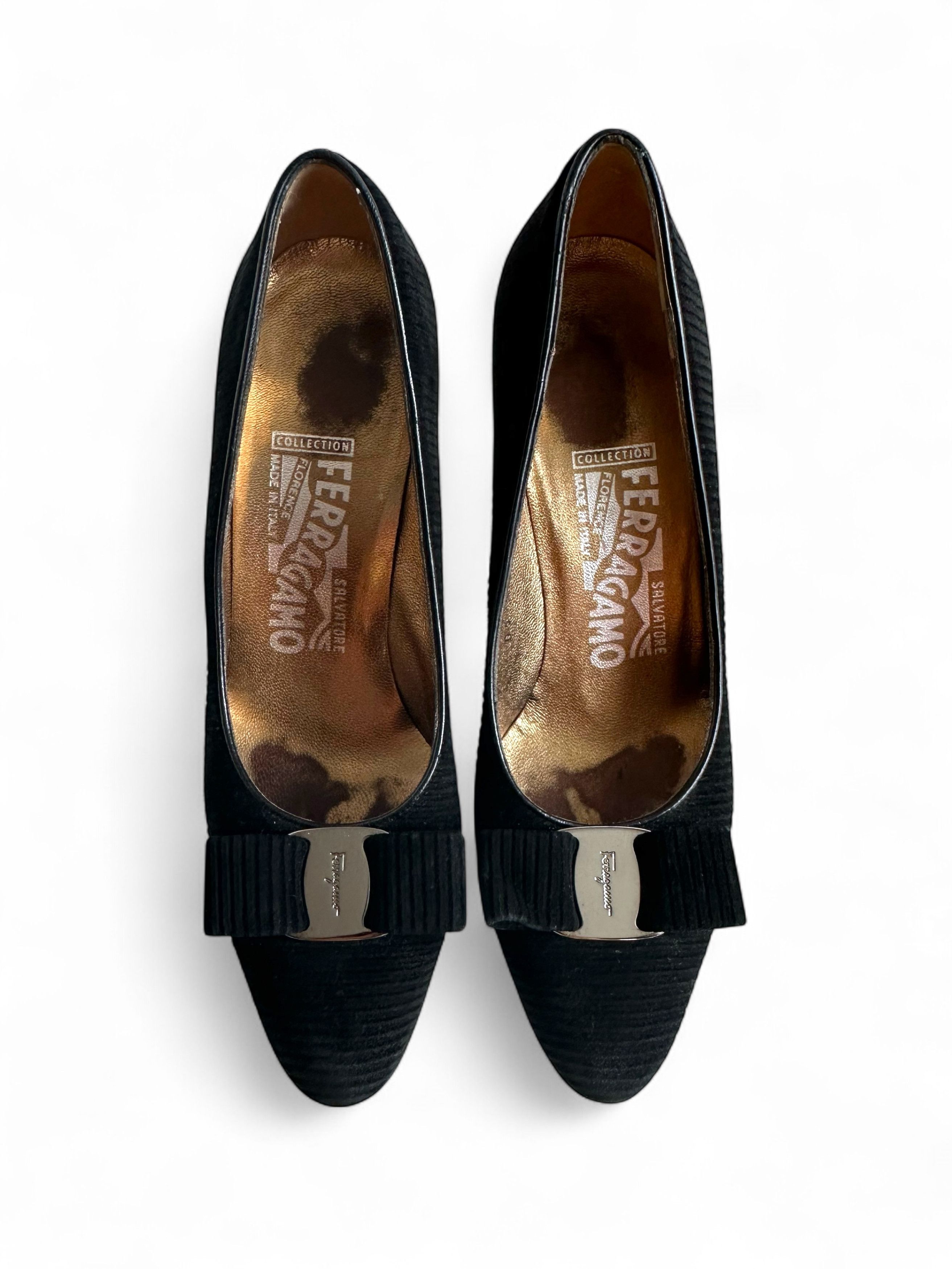 Salvatore Ferragamo Salvatore Ferragamo Black Suede Bow Pumps Heels Size US 5.5 / IT 35.5 - 5 Thumbnail