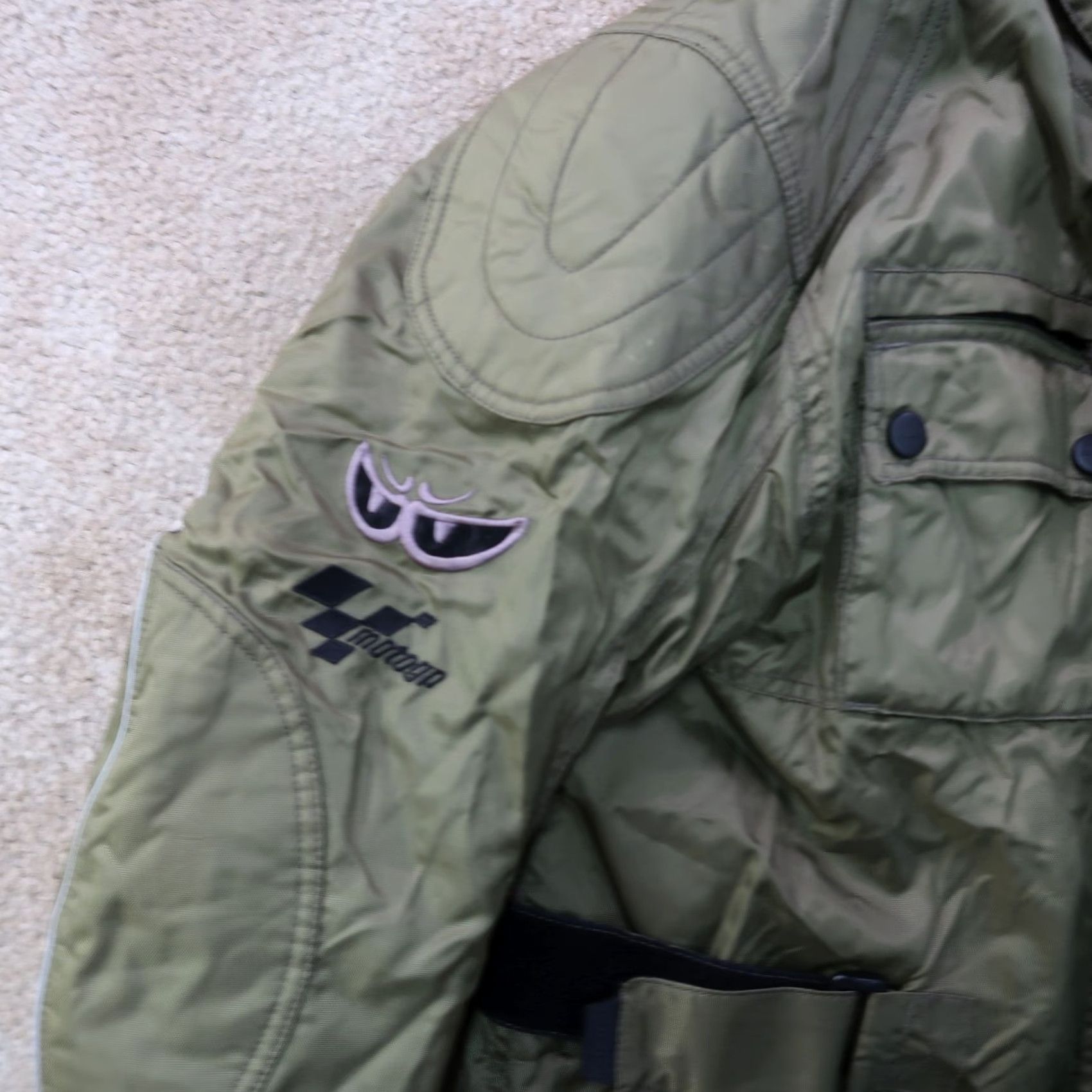 Vintage VINTAGE Moto GP Jacket Men L Motorcycle Protections Padded Green Racer Bike 2004 Gear Size US L / EU 52-54 / 3 - 2 Thumbnail