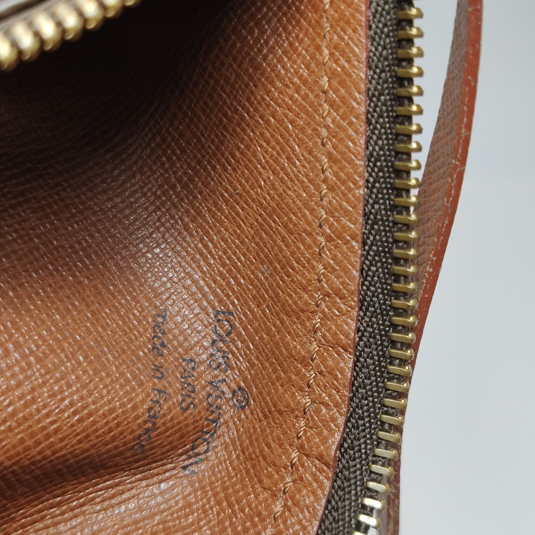 Louis Vuitton Louis Vuitton (LV) Papillon Mini Cowhide Monogram Printed D Size ONE SIZE - 1 Thumbnail