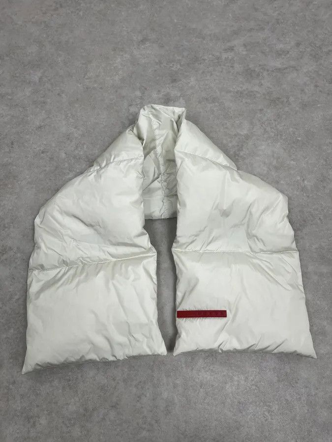 Prada FW2000 Prada Cream Scarf Nylon Quilted One Size Size ONE SIZE - 1 Thumbnail