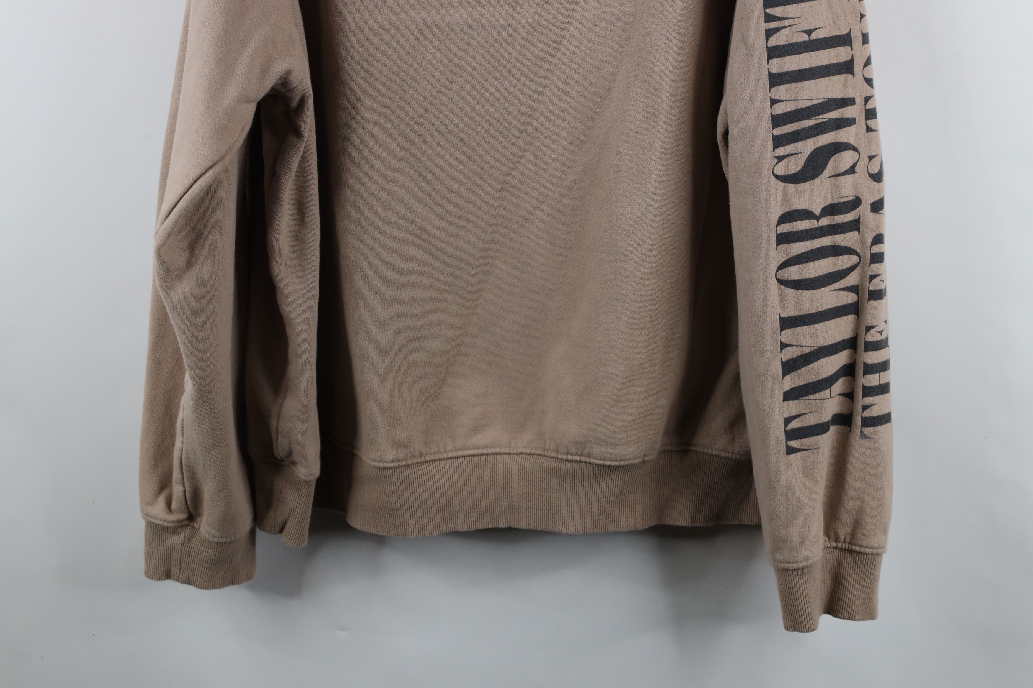 Vintage Taylor Swift The Eras Tour Spell Out Official Tour Hoodie Size US XXL / EU 58 / 5 - 15 Thumbnail