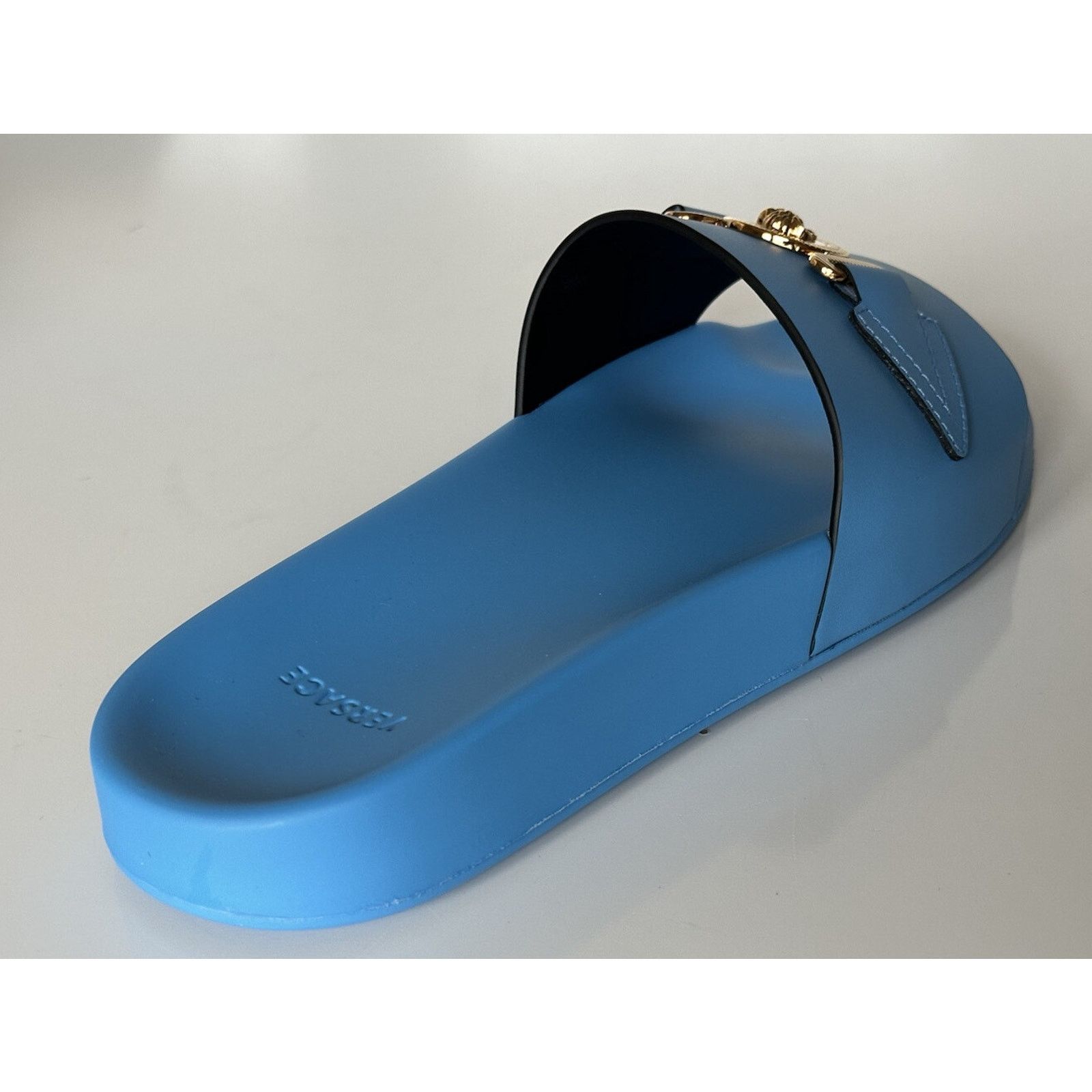Versace Versace Gold Medusa Leather/Rubber Sandals Blue 10 1004983 Size US 10 / EU 43 - 10 Thumbnail