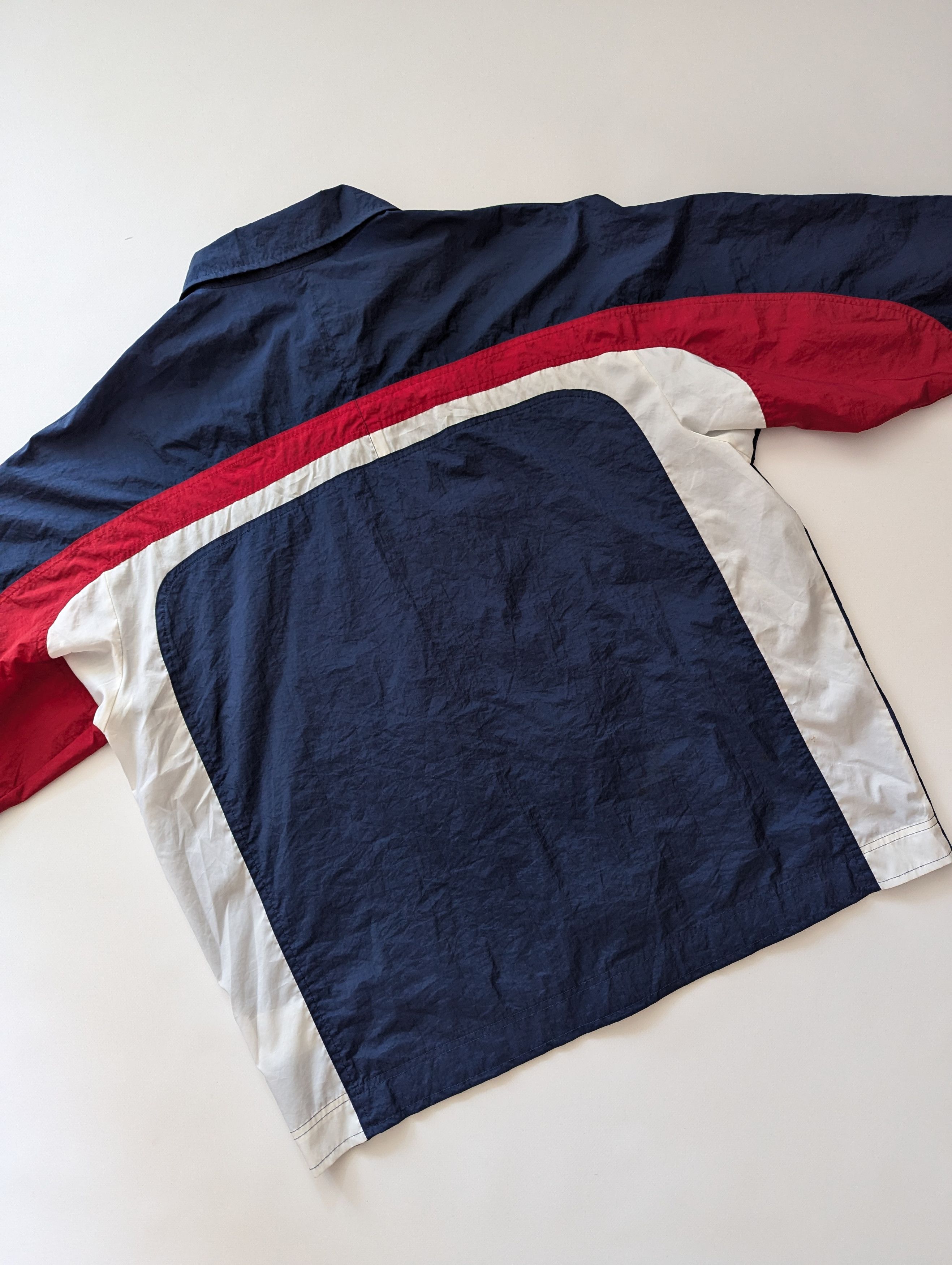 Nike × Vintage Nike Vintage Windbreaker Nylon Jacket Size US L / EU 52-54 / 3 - 5 Thumbnail
