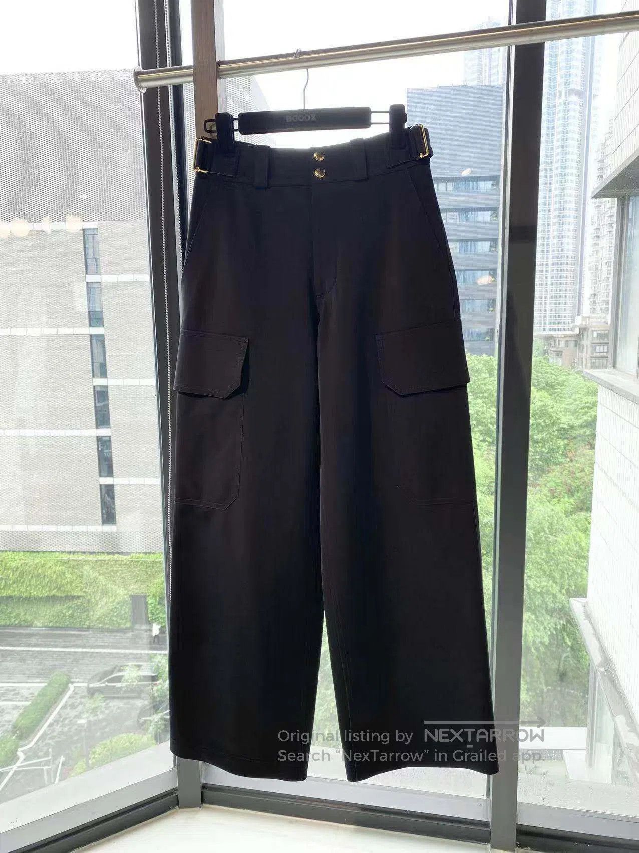 Louis Vuitton Louis Vuitton Black gold-buttoned cargo trousers| Size 42" / US 20 - 2 Thumbnail