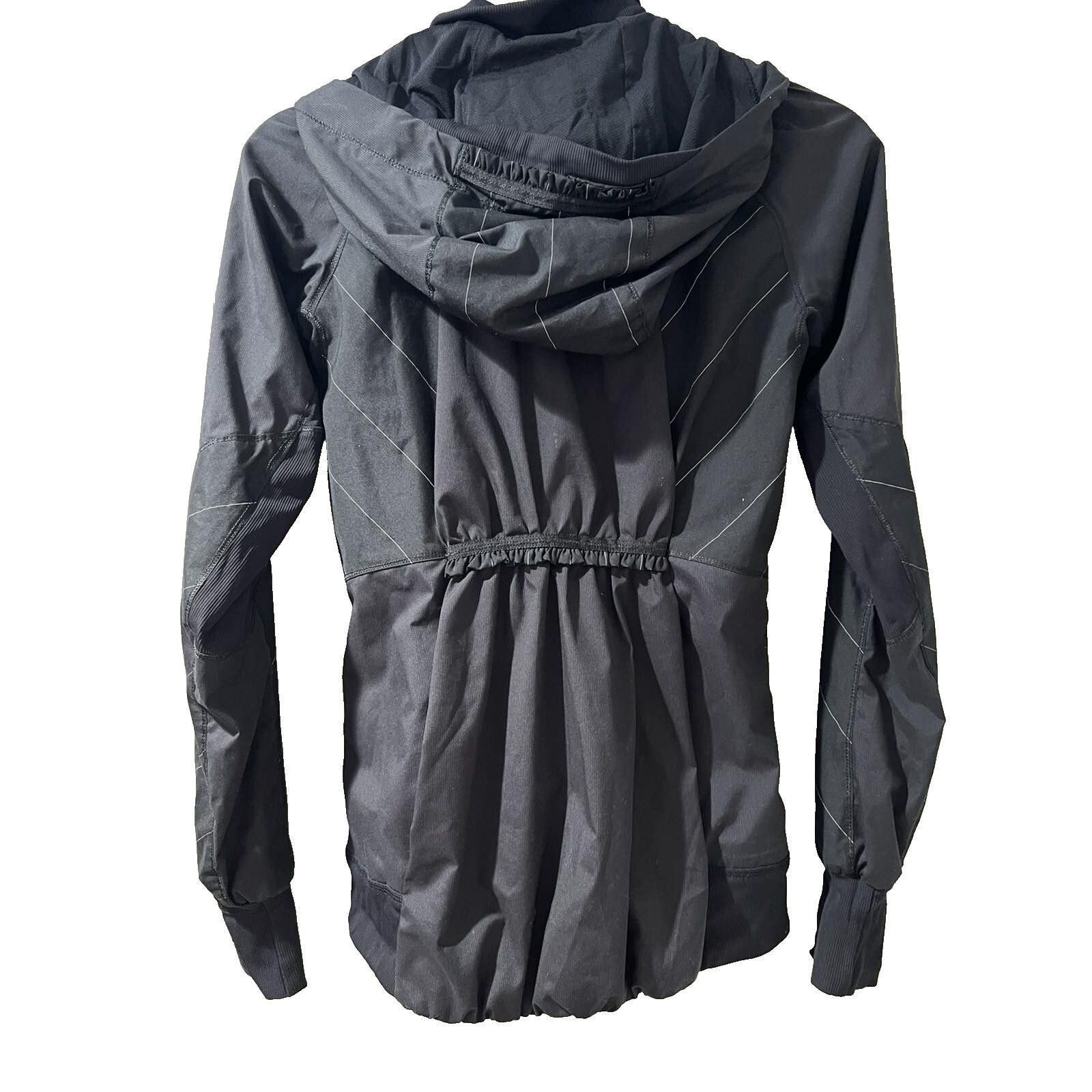Lululemon Lululemon Run Bundle Up Liner Jacket Black Size 4 A001507 Size S / US 4 / IT 40 - 5 Thumbnail