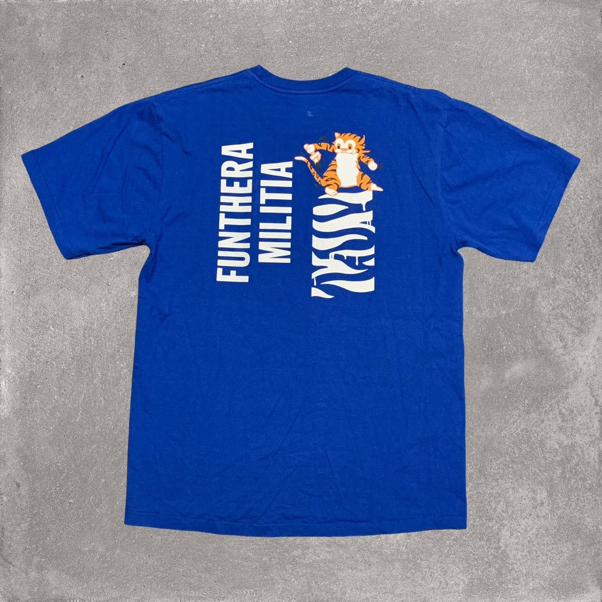 Bape Bape XL Tiger Shark Blue Tee A Bathing Ape Size US XL / EU 56 / 4 - 2 Thumbnail