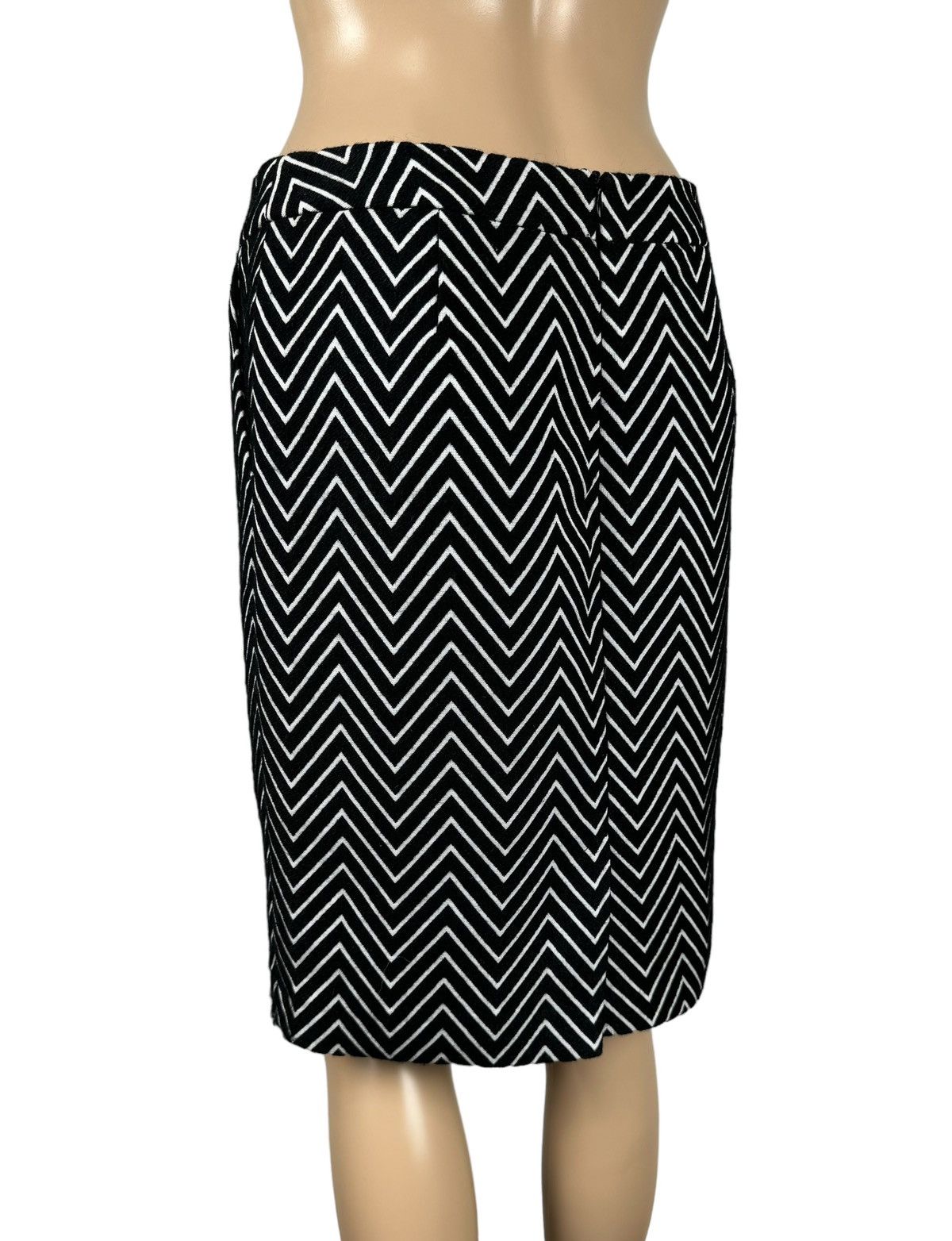 MAX&Co. Max&Co Pencil Skirt Zigzag Striped Wool-Polyester size US4 Size 27" / US 4 / IT 40 - 12 Thumbnail