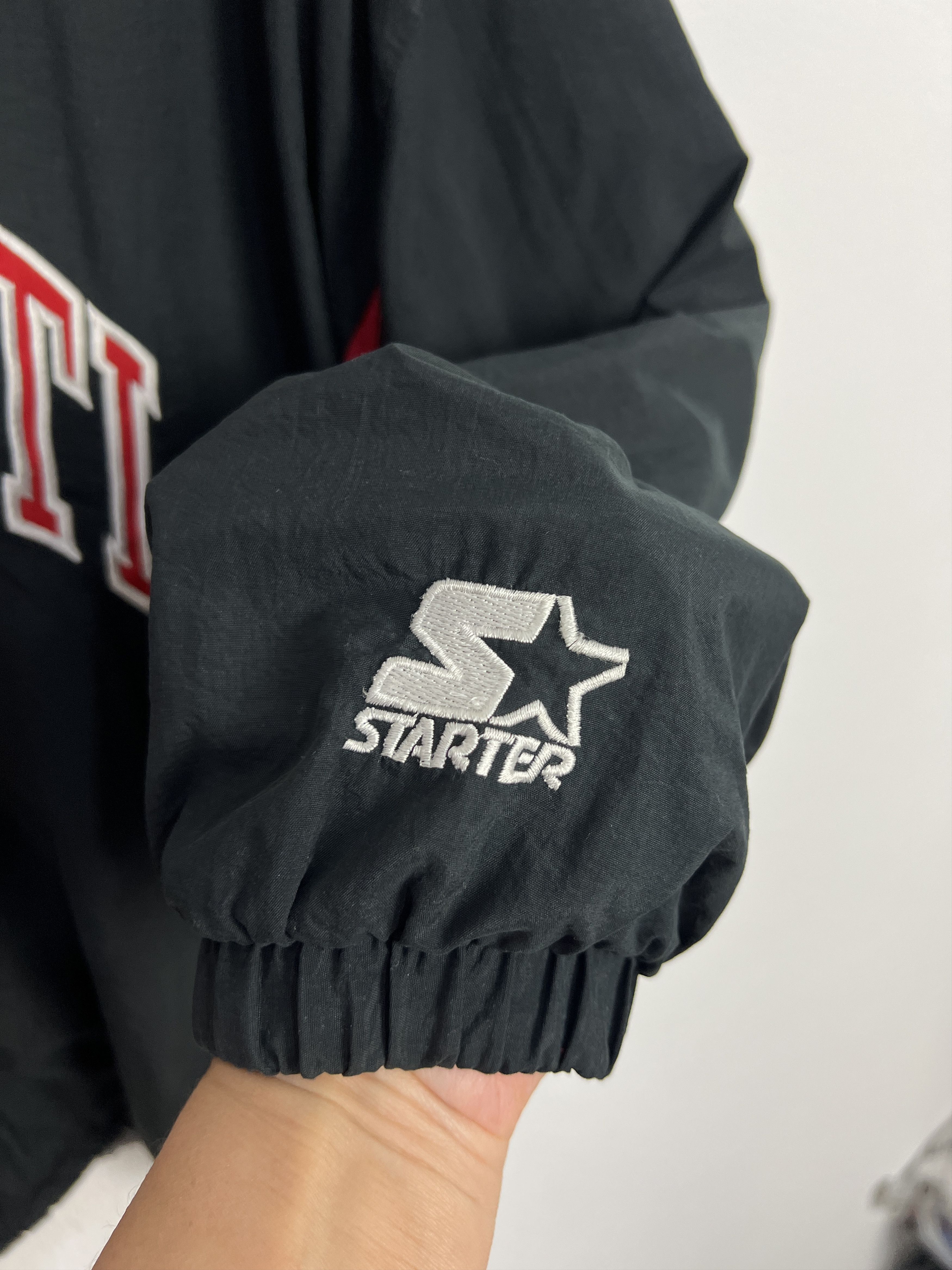 Starter Vintage 90's Cincinnati Bearcats Starter Jacket NCAA Double Size US L / EU 52-54 / 3 - 3 Thumbnail