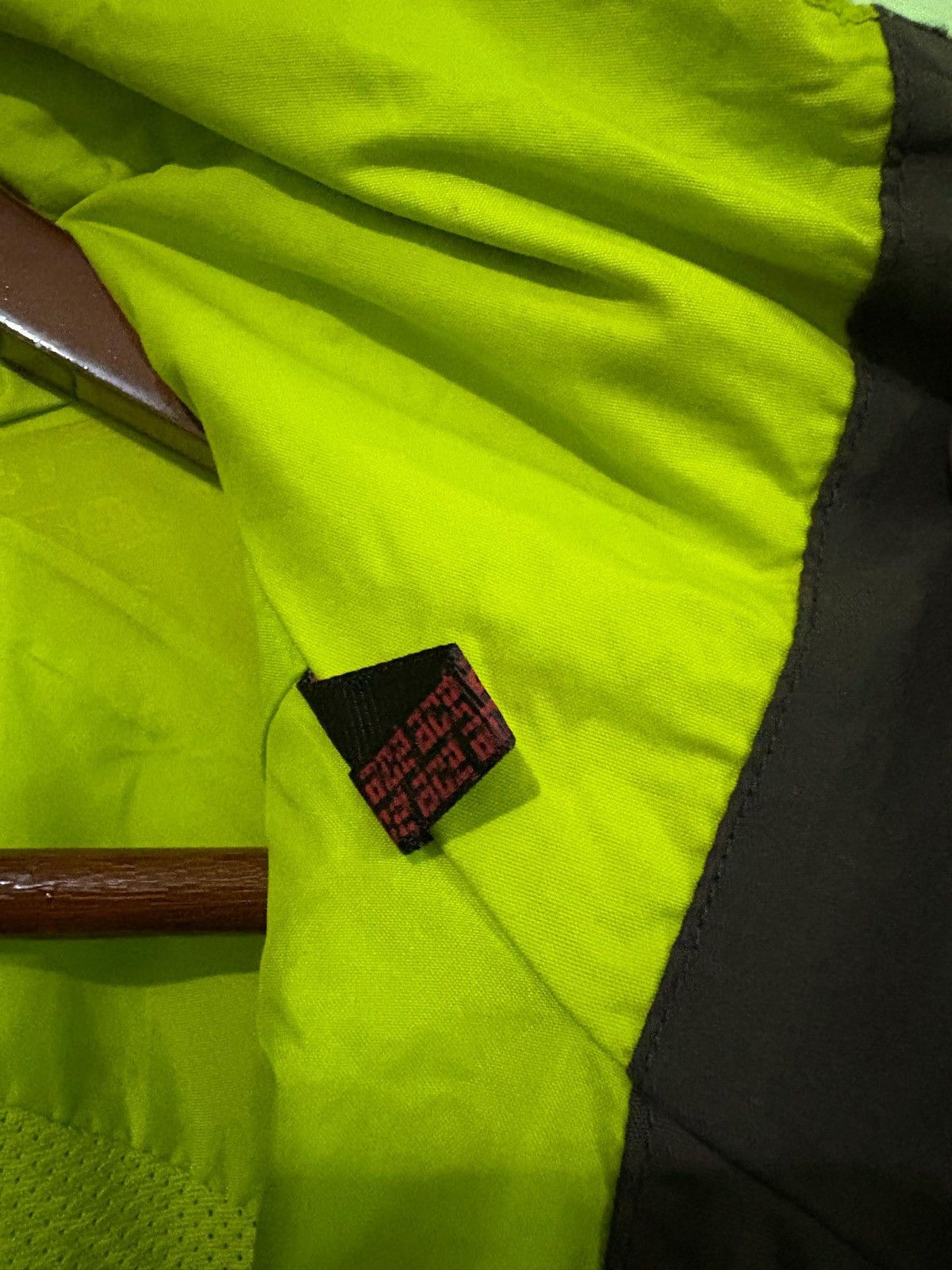 Nike Nike ACG Windbreaker Jacket multicoloured Jacket Design Size US L / EU 52-54 / 3 - 10 Thumbnail