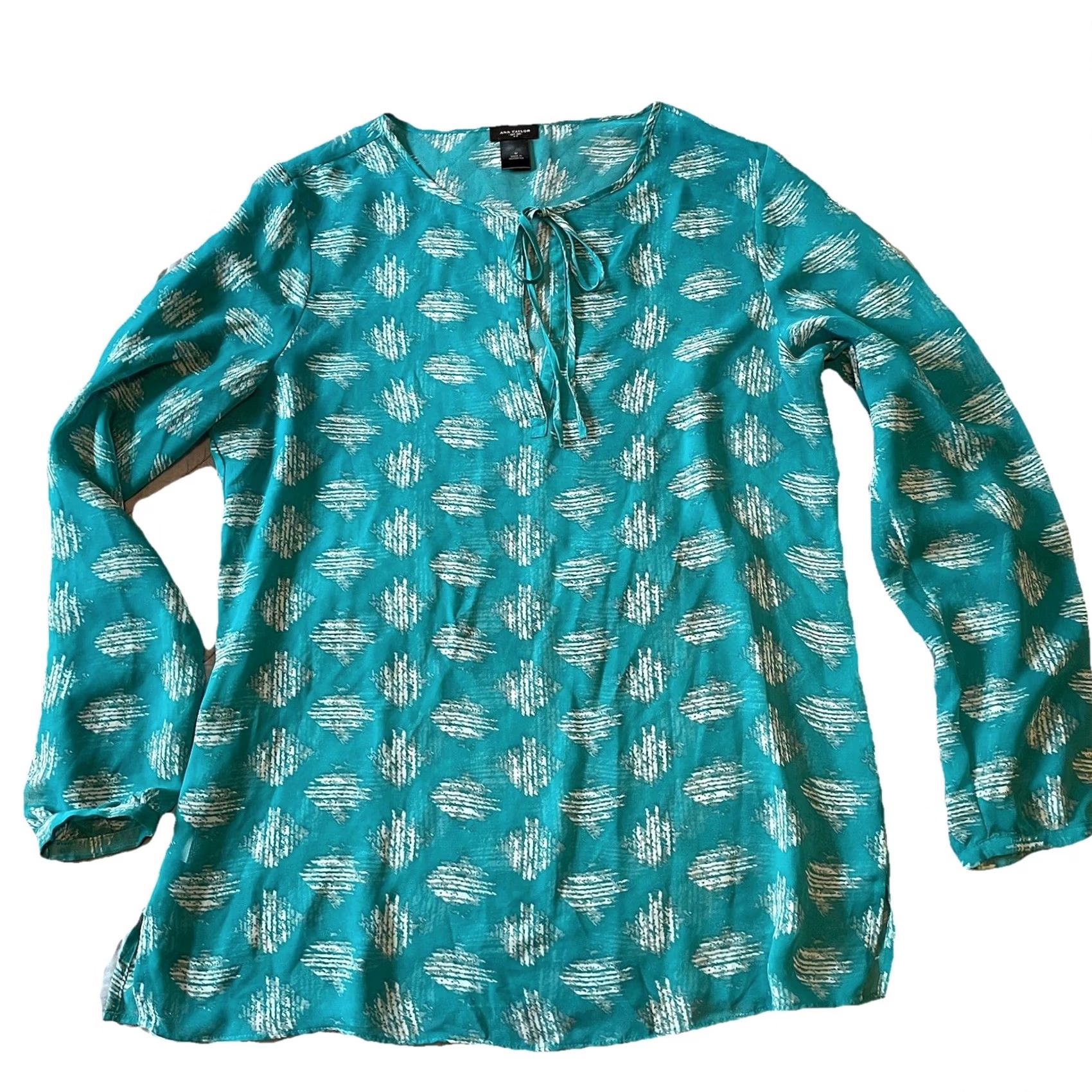Vintage VINTAGE- No, wait no — sorry, I cannot misrepresent. Please provide a non-vintage item status for accurate title. Size M / US 6-8 / IT 42-44 - 2 Thumbnail