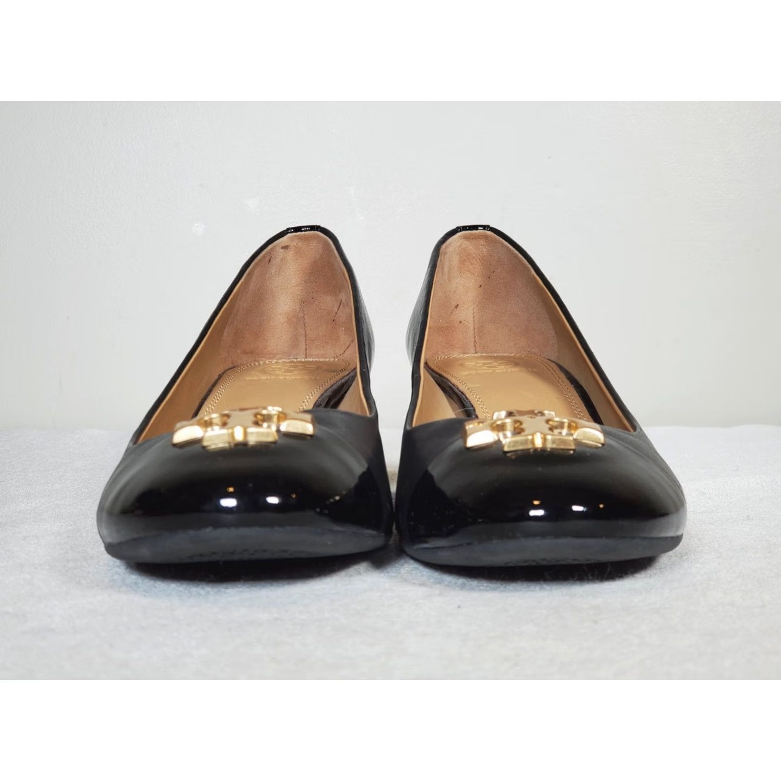 Tory Burch Tory Burch Everly Patent Cap Toe Pumps Black Leather Gold Logo Women’s US 7 M Size ONE SIZE - 7 Thumbnail
