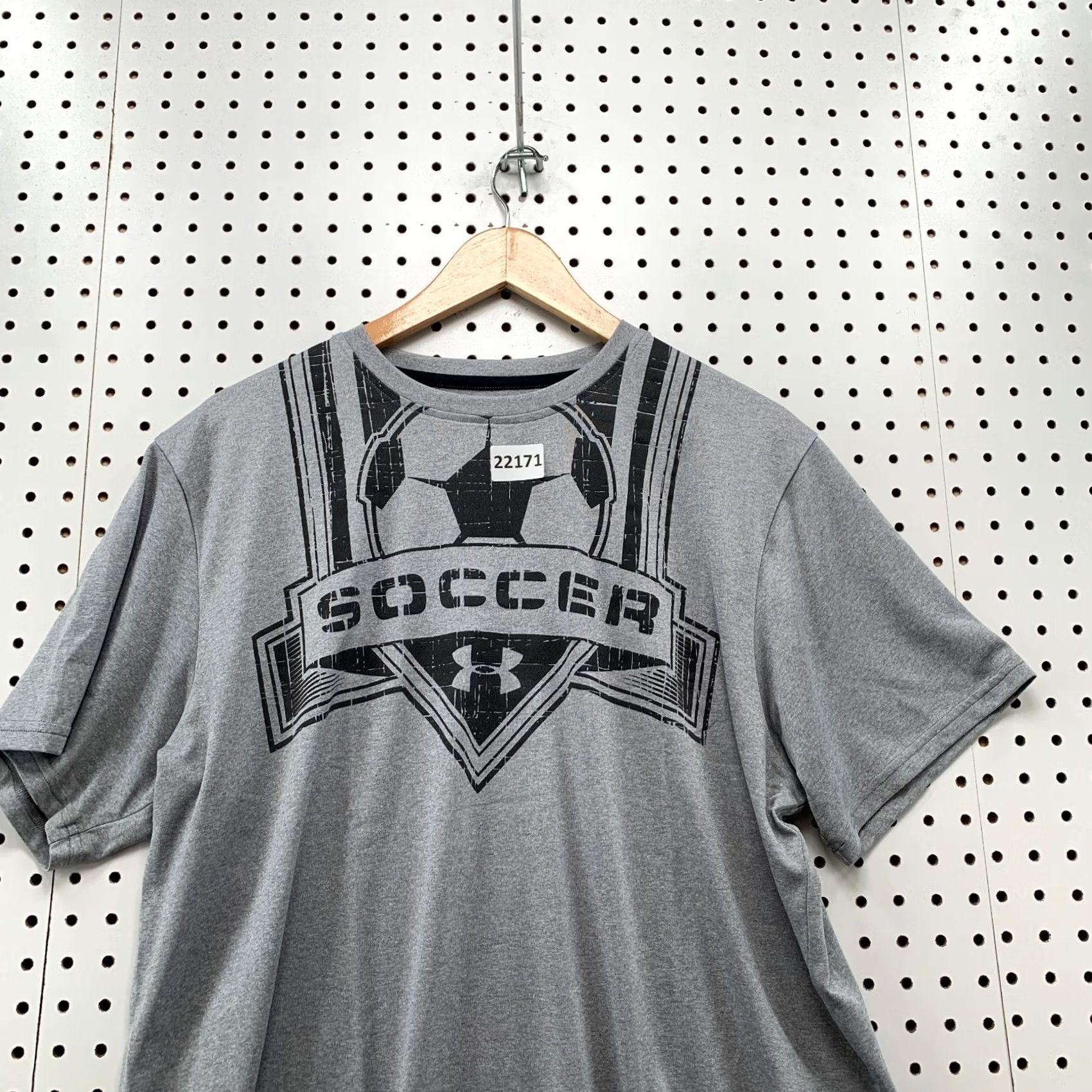 Under Armour Under Armour Heat Gear Soccer Shirt Gray Adult Large Short Sleeve Sports Shirt Mens Size US L / EU 52-54 / 3 - 2 Thumbnail