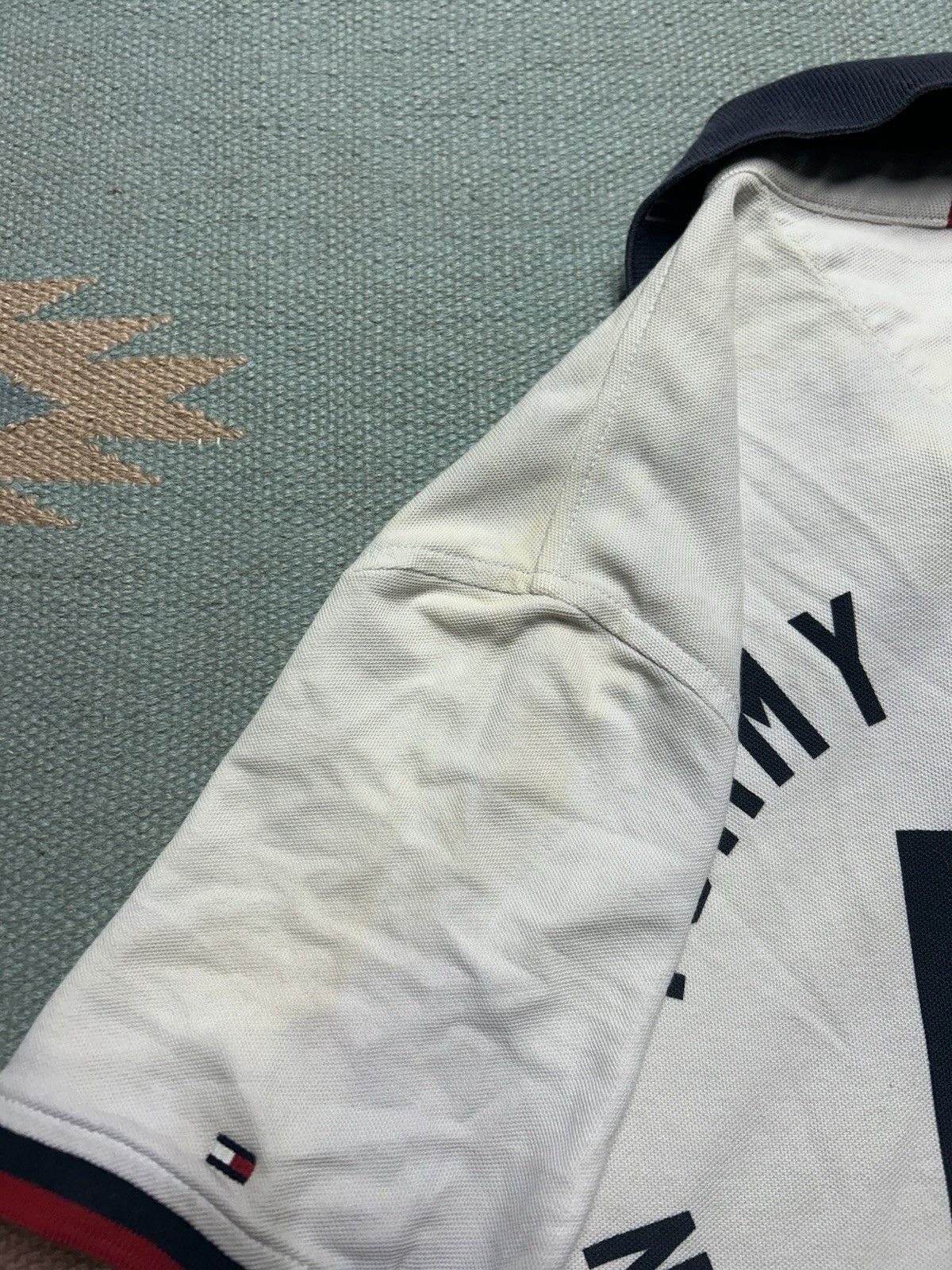 Vintage Tommy Hilfiger polo shirt flag spell out logo streetwear med Size US M / EU 48-50 / 2 - 10 Thumbnail