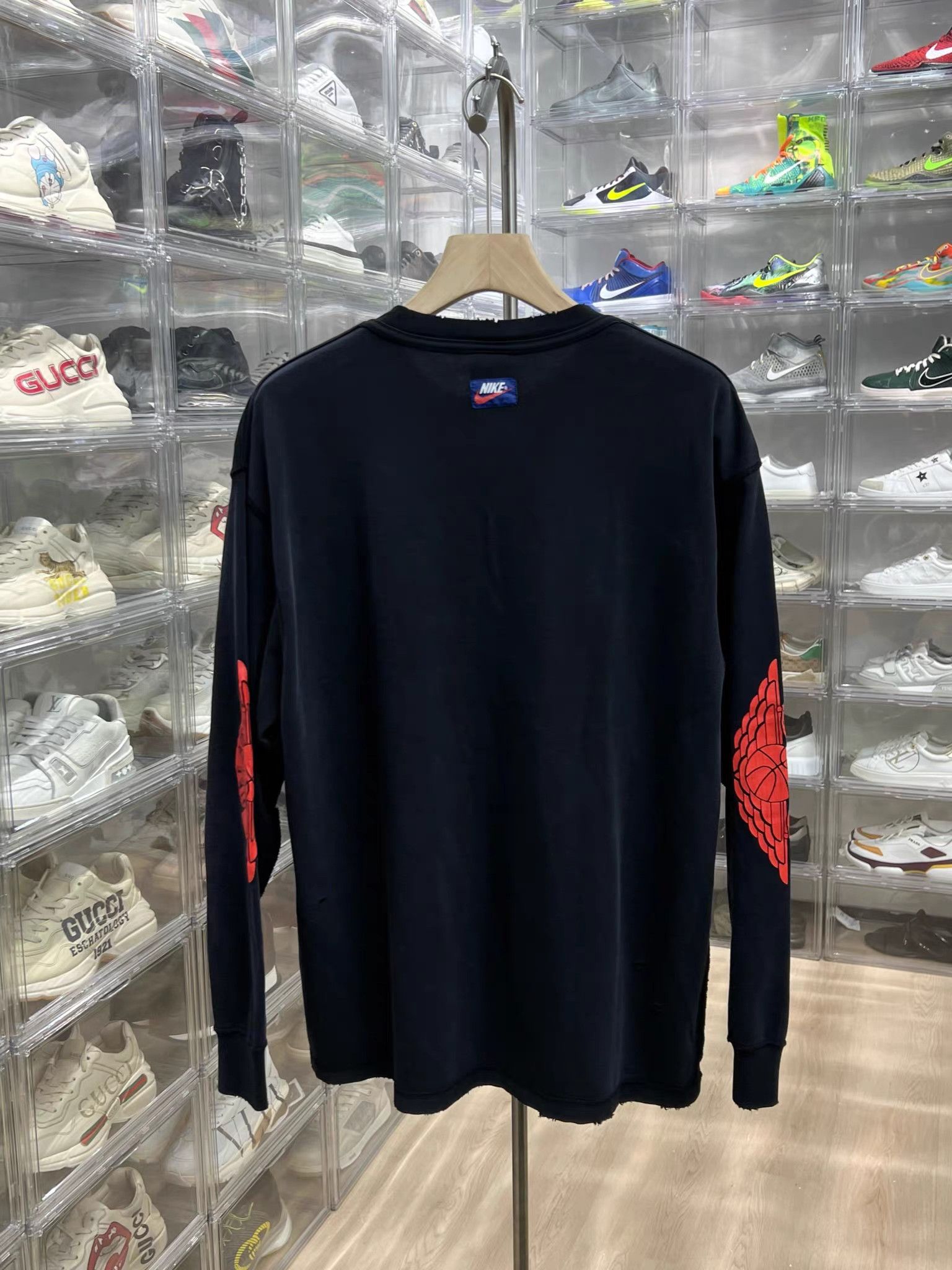Nike NIKE Rare Air Vintage Distressed Long Sleeve T-Shirt K15 Size US XXL / EU 58 / 5 - 2 Thumbnail