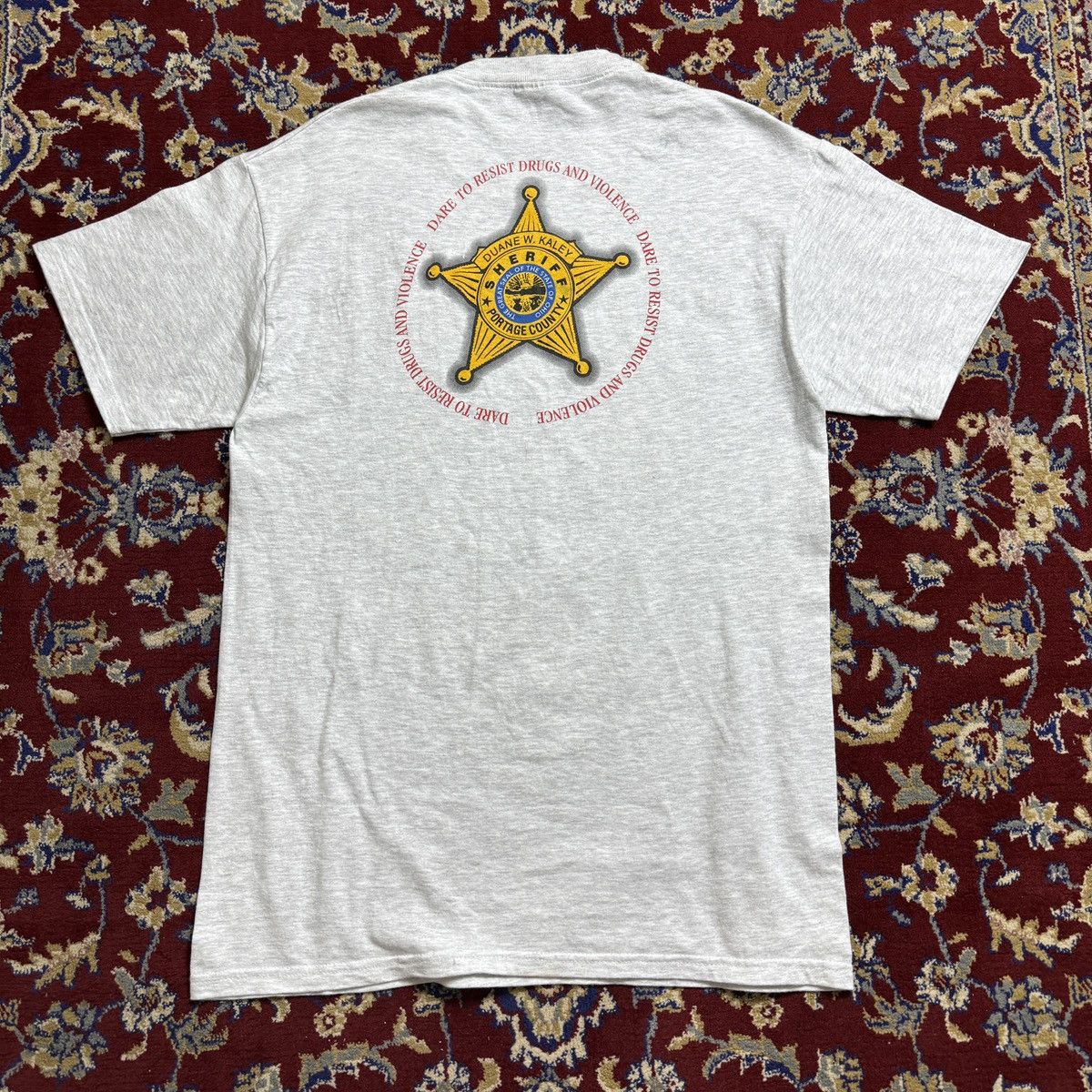 D.A.R.E 90s DARE Lion To Resist Drugs Violence Police Sheriff tee Size US M / EU 48-50 / 2 - 2 Thumbnail