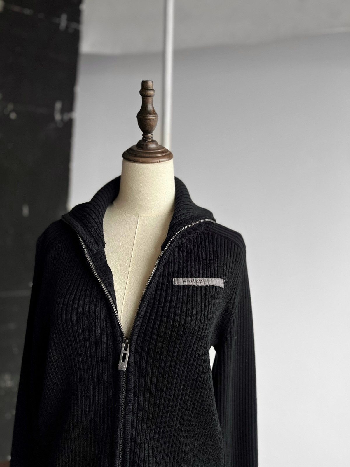 G-Star × Vintage G-Star Raw Womens Vintage 00s Black LS Full Zip Sweater Size M / US 6-8 / IT 42-44 - 2 Thumbnail