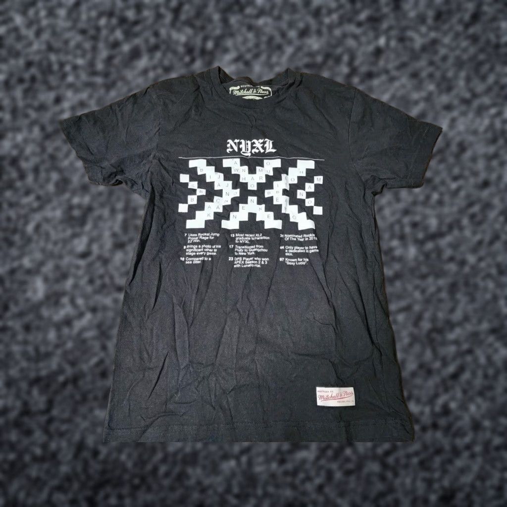 Mitchell & Ness Mitchell & Ness NYXL Crossword T-Shirt Mens Small Black 90s Short Sleeve Crew Neck Size US S / EU 44-46 / 1 - 1 Thumbnail