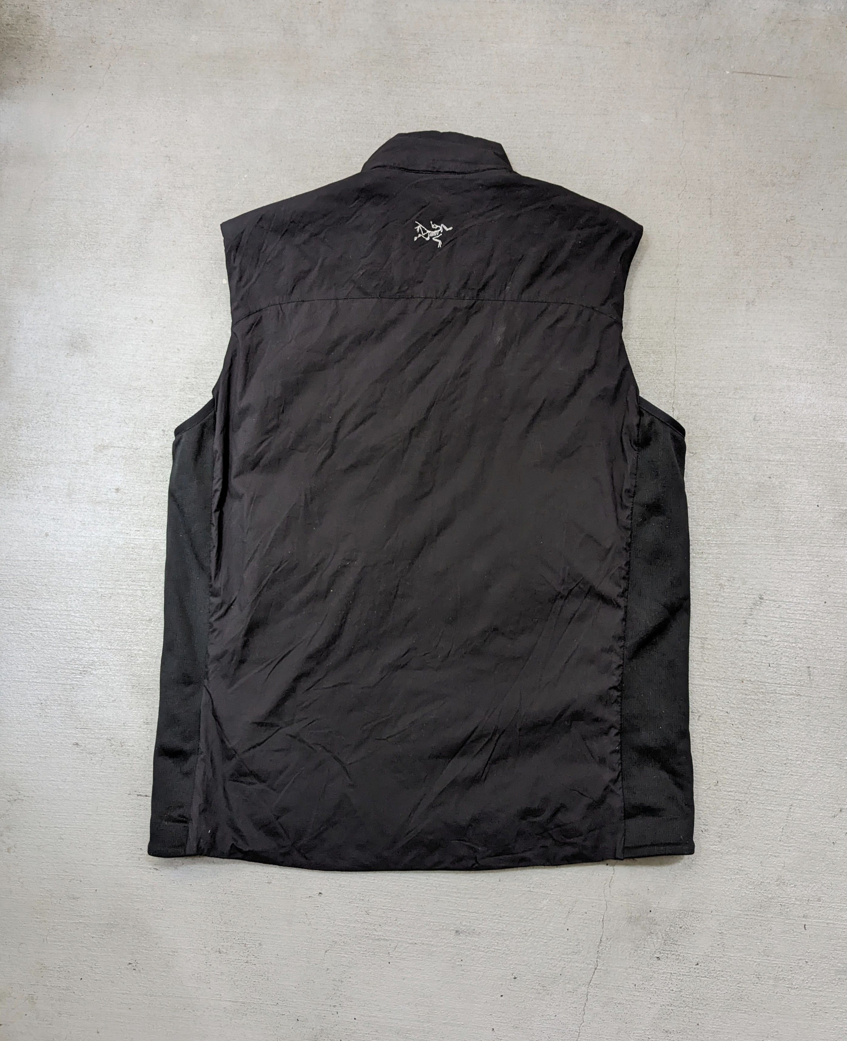 Arc'teryx Arc'teryx Vest Black Zip Up Nylon Polyester Techwear Size US L / EU 52-54 / 3 - 10 Thumbnail