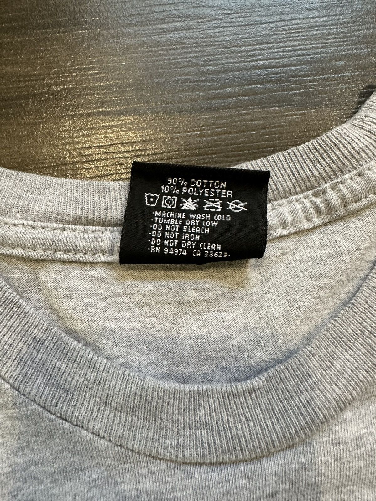 Undefeated × Vintage Vintage Undefeated Y2K shirt Size US L / EU 52-54 / 3 - 6 Thumbnail