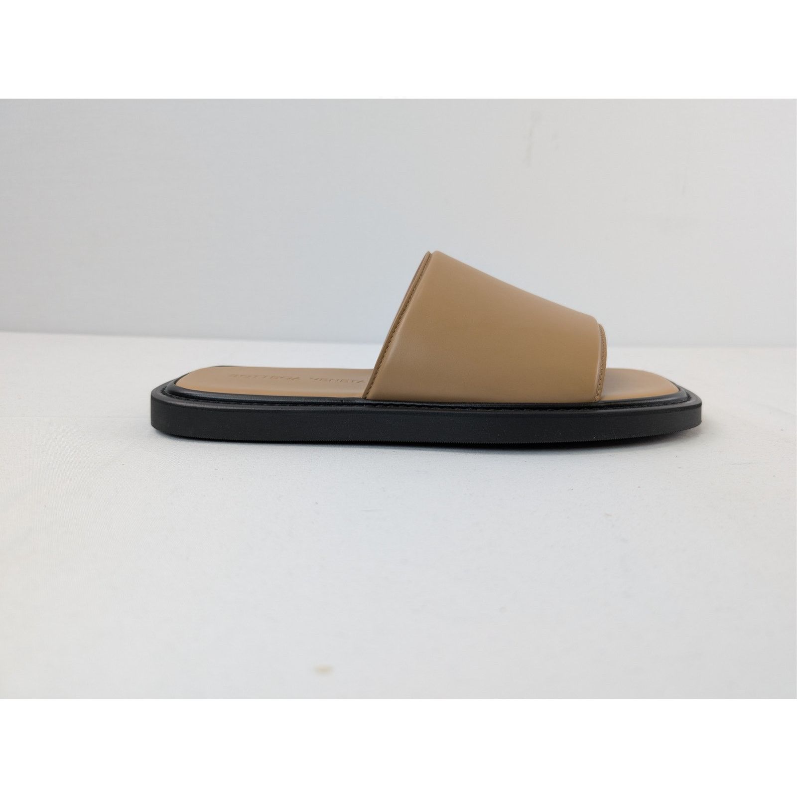 Bottega Veneta o1rshd1 Vienna Calf Leather Slides Slipper in Camel Size US 6 / EU 39 - 4 Thumbnail