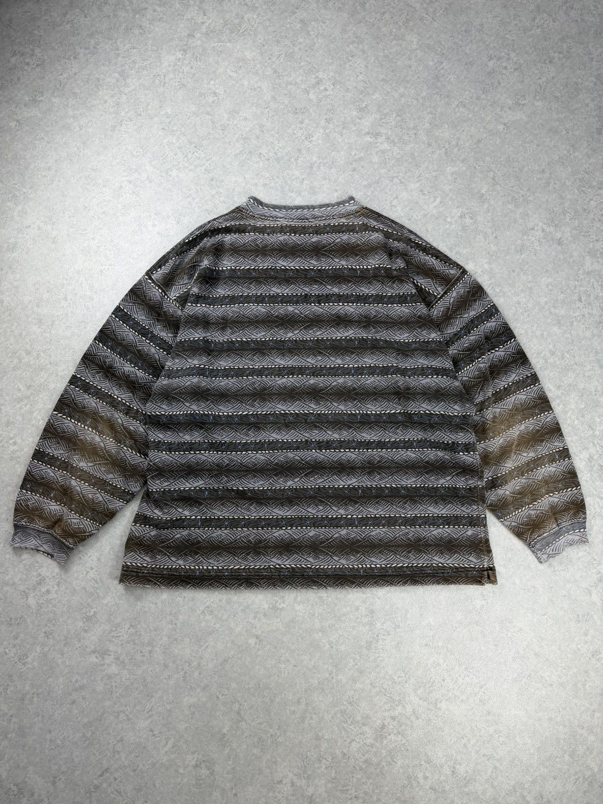 Quiksilver Quiksilver Vintage Surf Crewneck Sweatshirt Size L Size US L / EU 52-54 / 3 - 11 Thumbnail