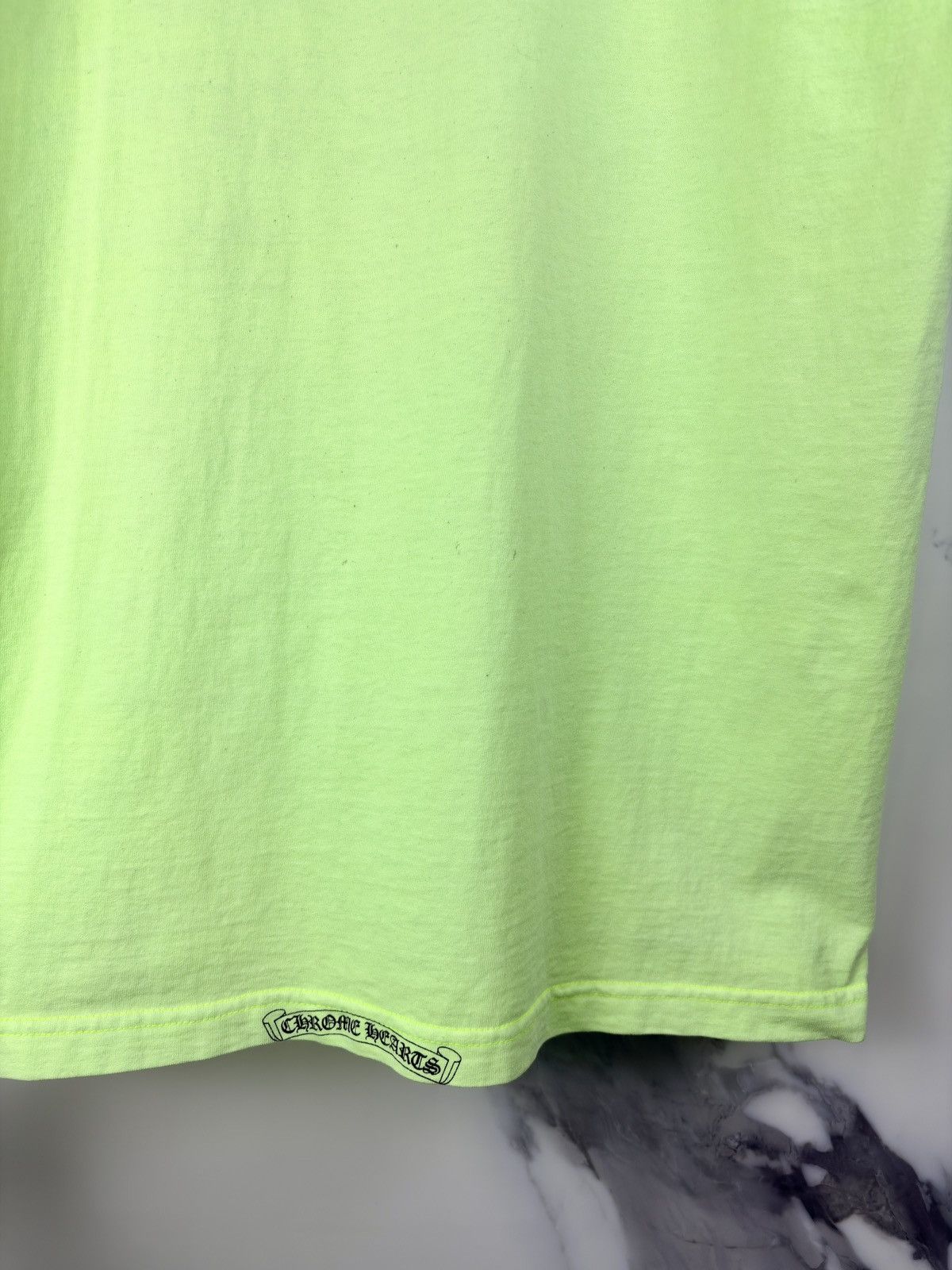 Chrome Hearts Chrome Hearts Vintage Neon Green Scroll Logo Pocket Tshirt Size US L / EU 52-54 / 3 - 7 Thumbnail