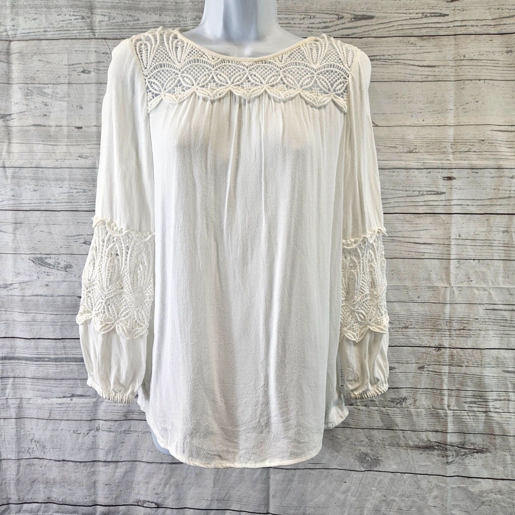 Joie JOIE Womens Blouse Shirt Sz S Solid White Crochet Lace Long Sleeve Viscose Size S / US 4 / IT 40 - 2 Thumbnail