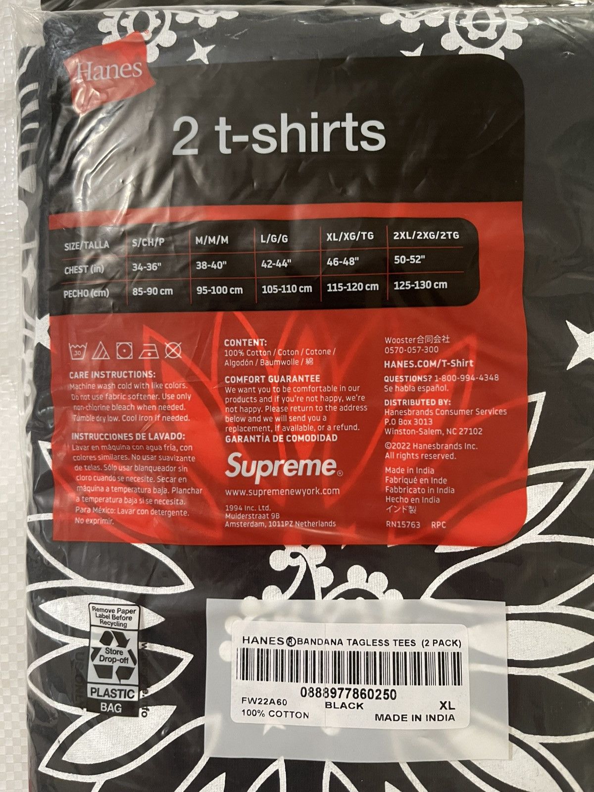 Supreme Supreme Hanes bandana tagless tee Size US XL / EU 56 / 4 - 4 Thumbnail