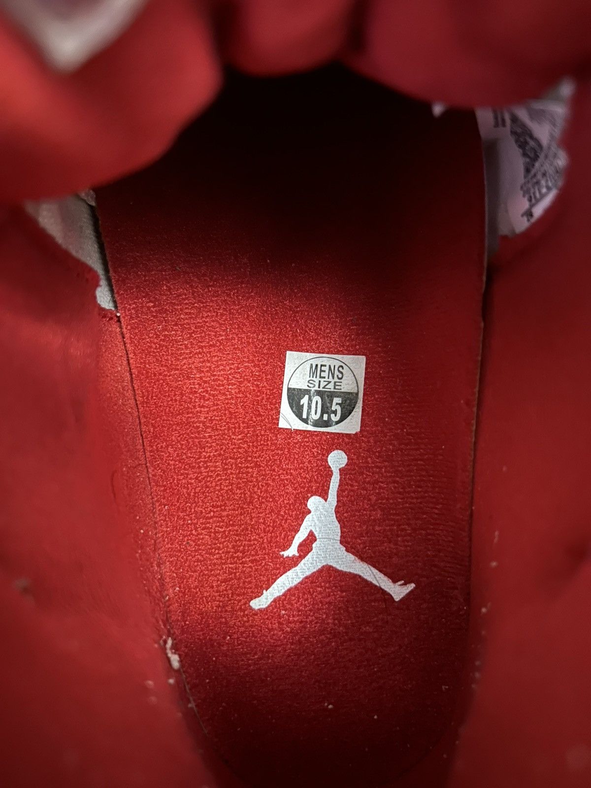 Jordan Brand Jordan 11 Cherry (2022) Size US 10.5 / EU 43-44 - 9 Thumbnail