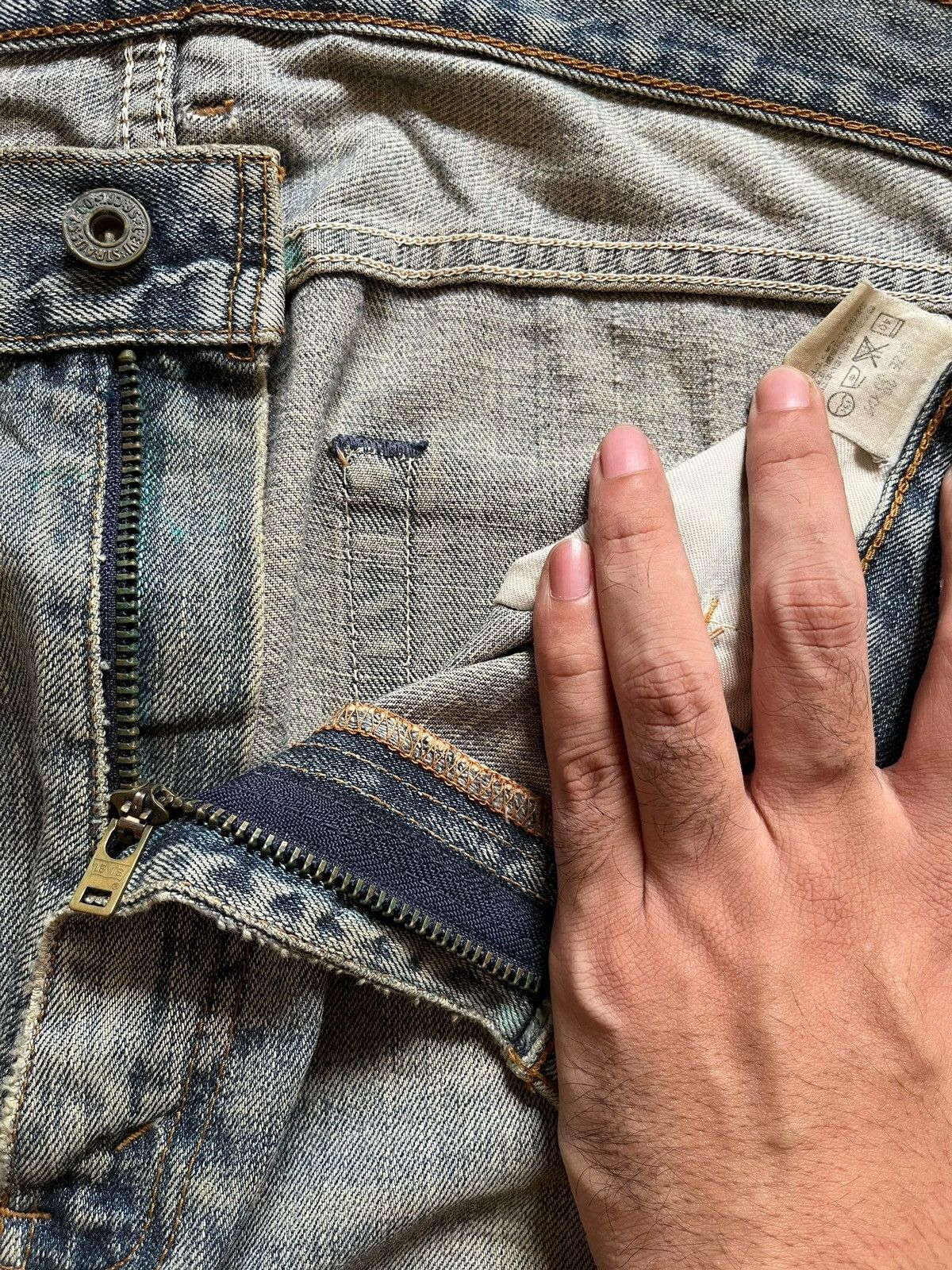 Levi's Vintage 90s Levis 502 Japan Rusty Wash Distress Baggy Jeans Size US 38 / EU 54 - 9 Thumbnail