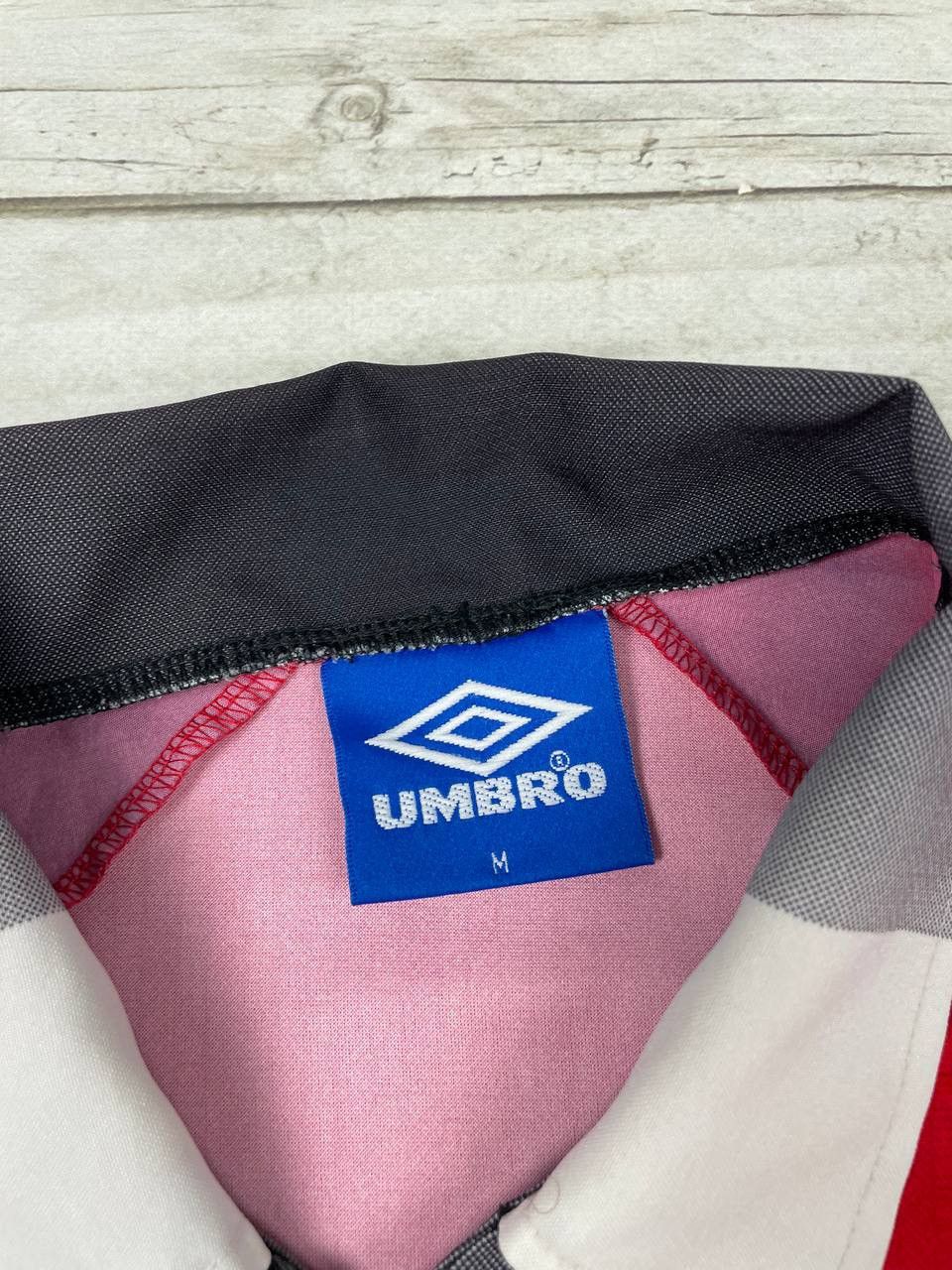 Umbro Umbro Manchester United 1996 1998 Home Shirt Soccer Jersey Size US M / EU 48-50 / 2 - 17 Thumbnail