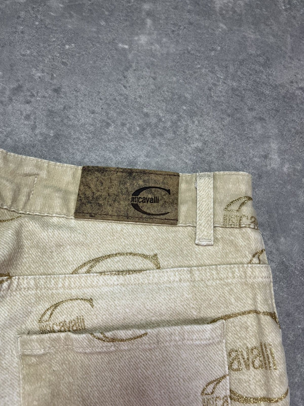 Just Cavalli 00s Just Cavalli Monogram Print Flared Jeans 28 Size US 28 / EU 44 - 15 Thumbnail