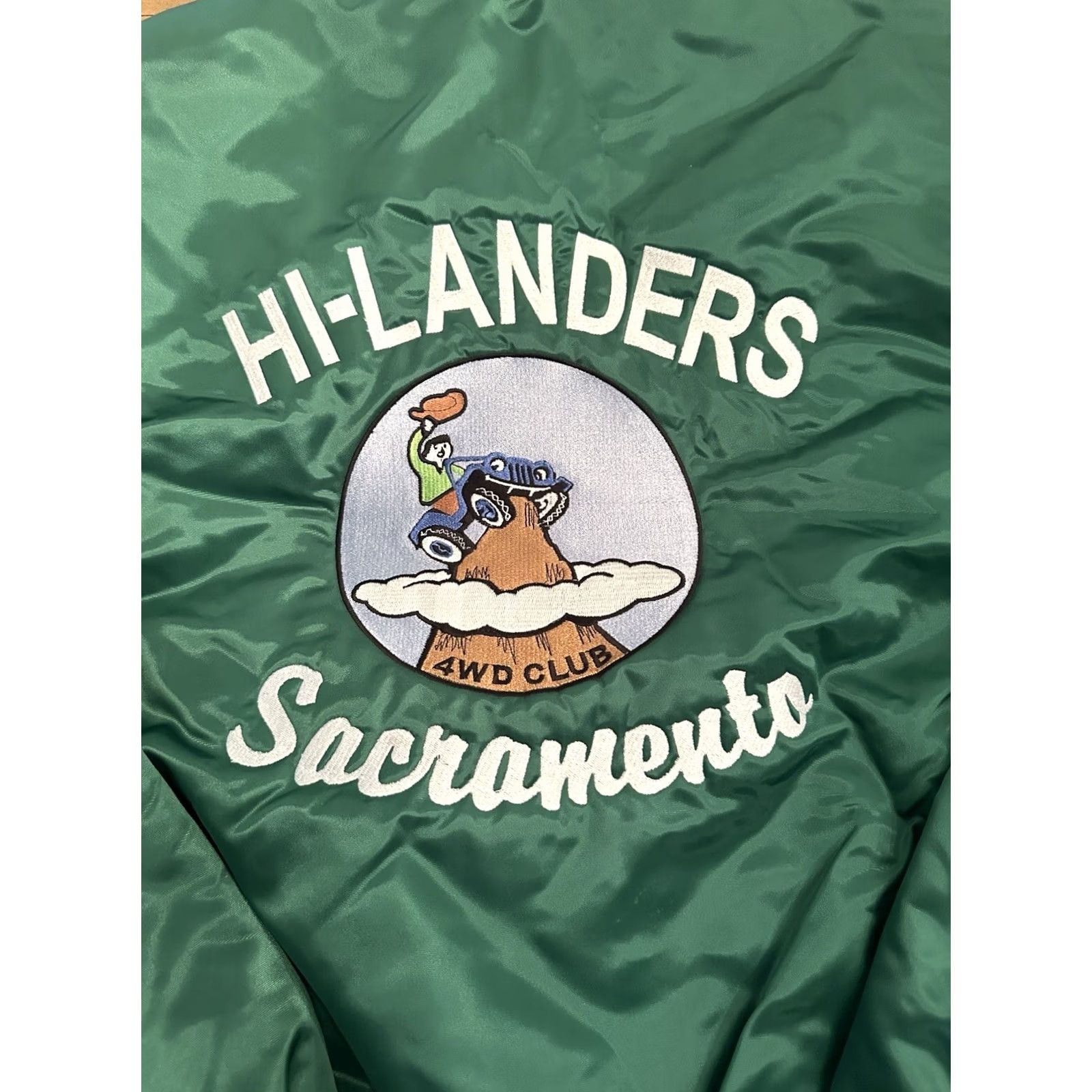 Vintage VINTAGE Flight Bomber Jacket 2XL Satin Green 90s Hi-Landers 4x4 Club Sacramento Mens Size US XXL / EU 58 / 5 - 2 Thumbnail