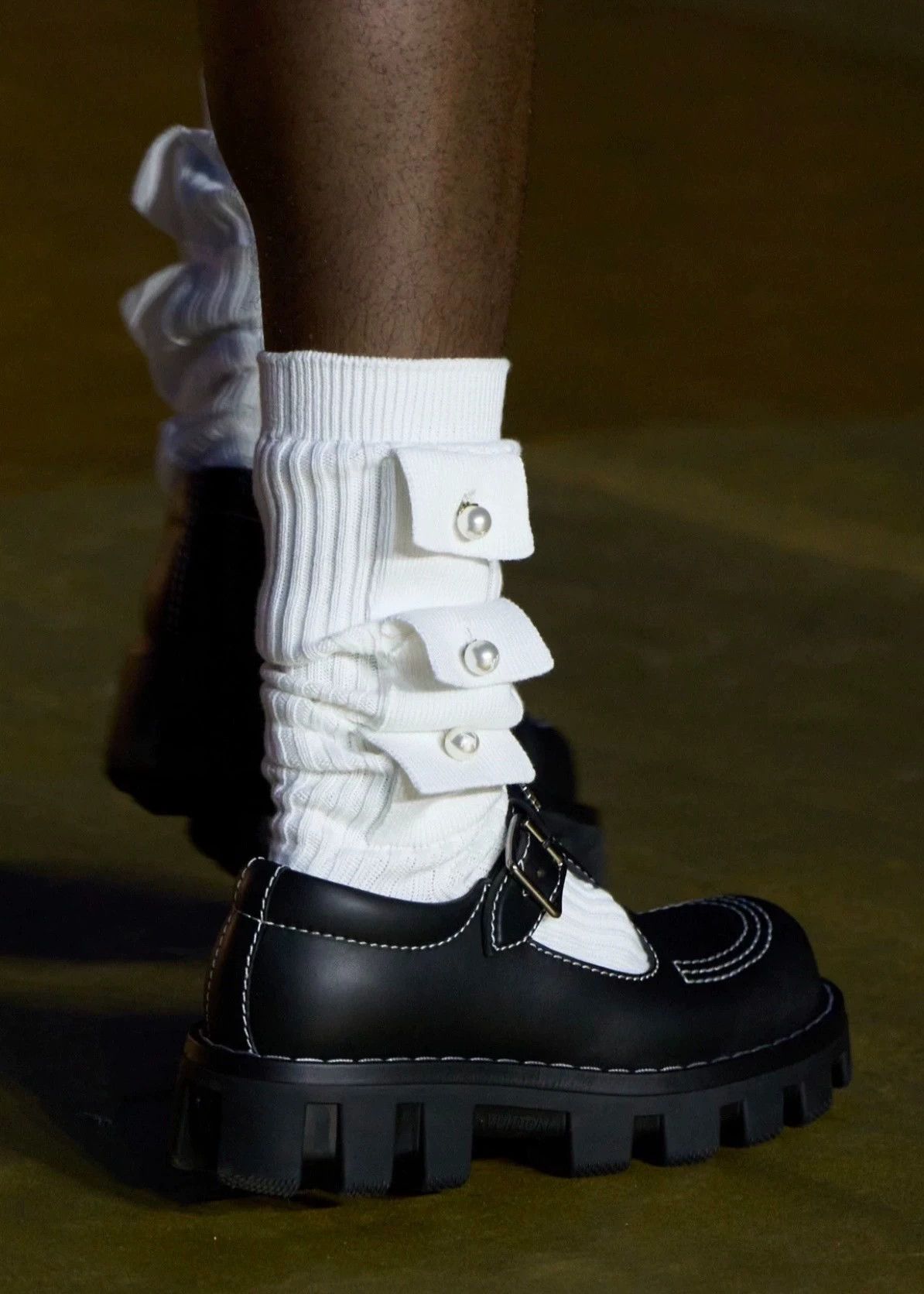 Louis Vuitton LV Pharrell men's Mary Jane Wang He style size 7 Size US 7 / EU 40 - 2 Thumbnail