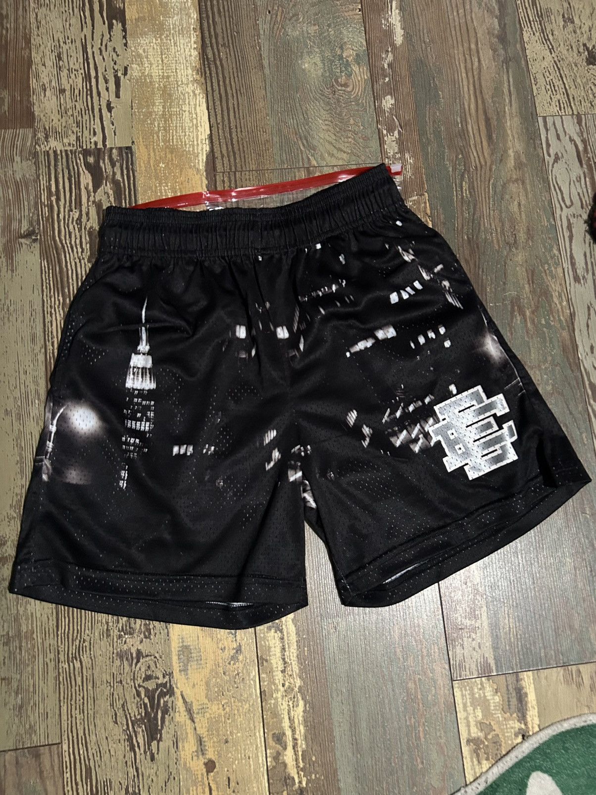 Eric Emanuel Eric Emanuel Black skyline pattern Size US 30 / EU 46 - 2 Thumbnail