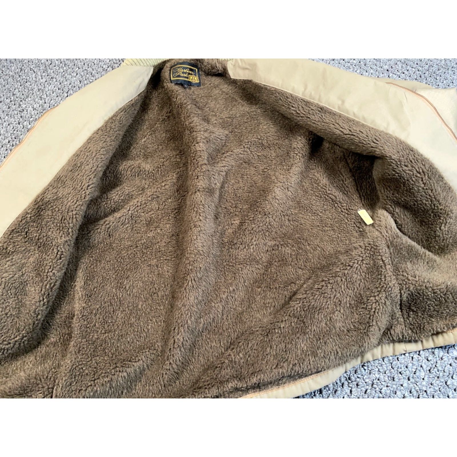 IDEA VTG 80s Bomber Jacket Adult Large Beige Faux Fur Lined Elongated Zip Full Zip Pockets Stand-Up Collar Regular Size US L / EU 52-54 / 3 - 6 Thumbnail