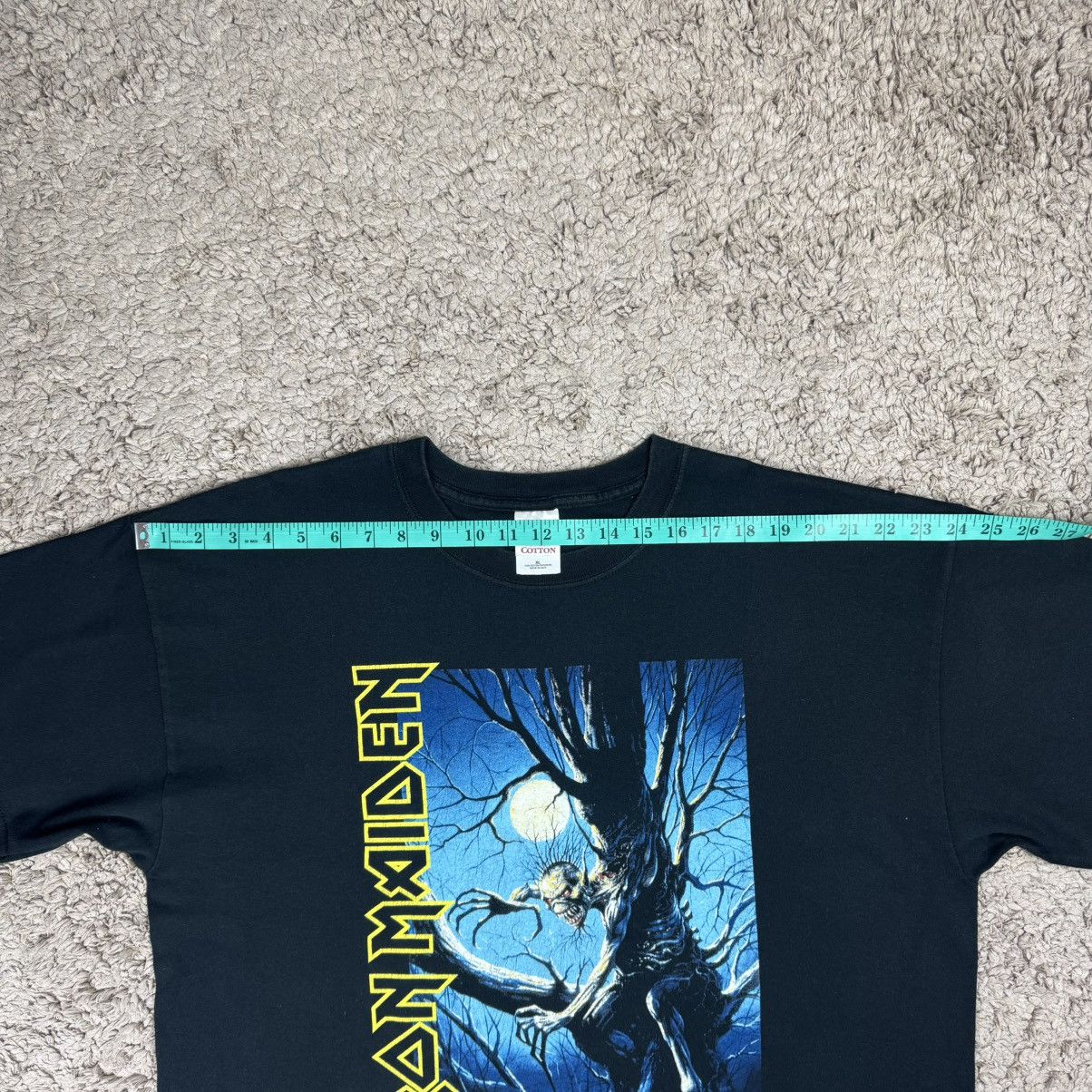 Band Tees Vintage Iron Maiden 'Fear of the Dark' Graphic Art T-shirt Size US XL / EU 56 / 4 - 16 Thumbnail